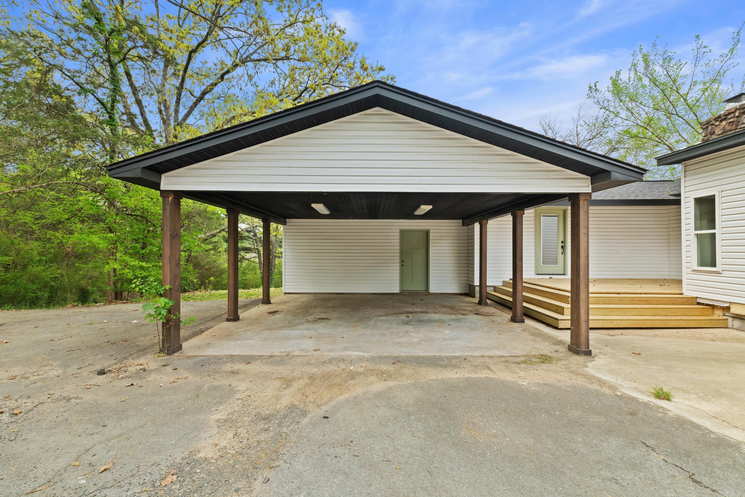 3237 College  Conway, AR