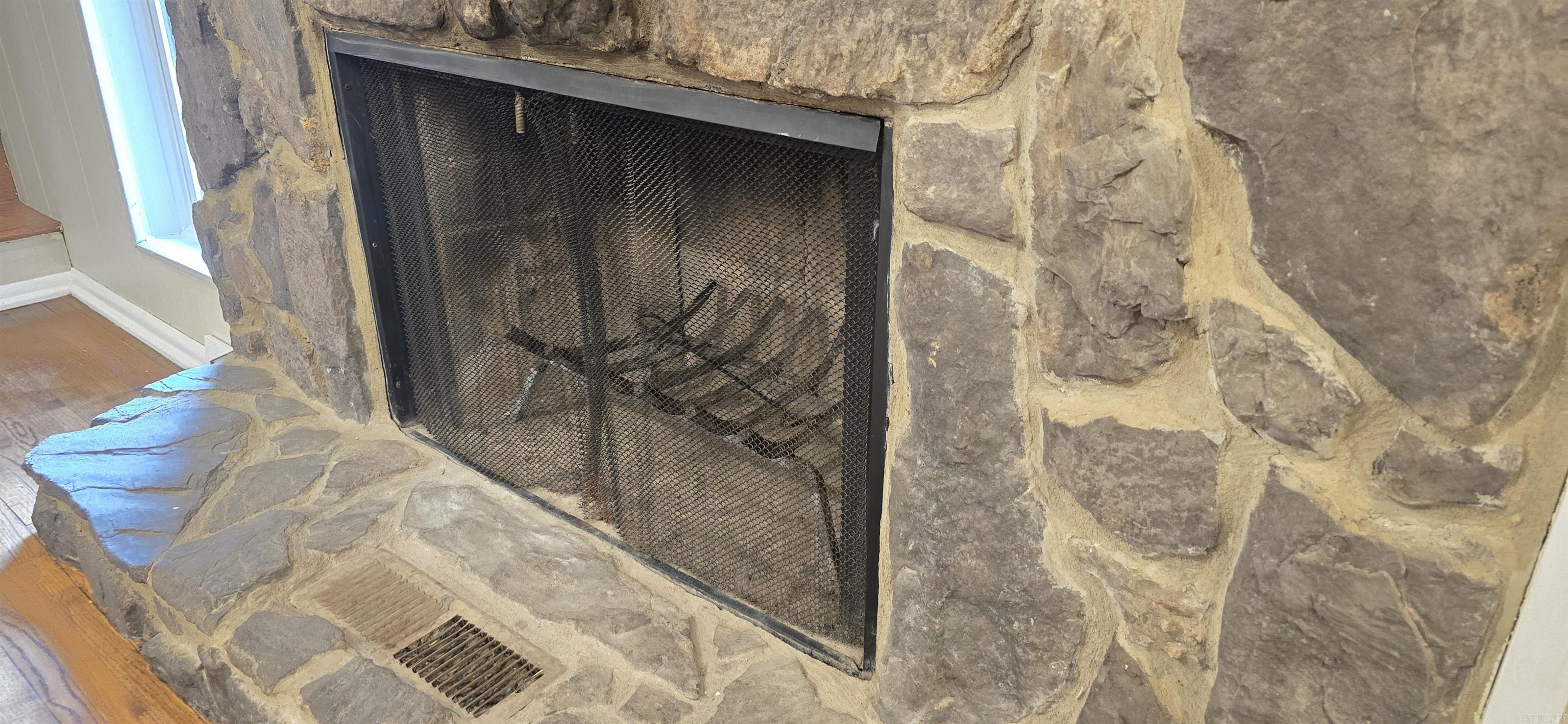 16 Warwick  Little Rock, AR