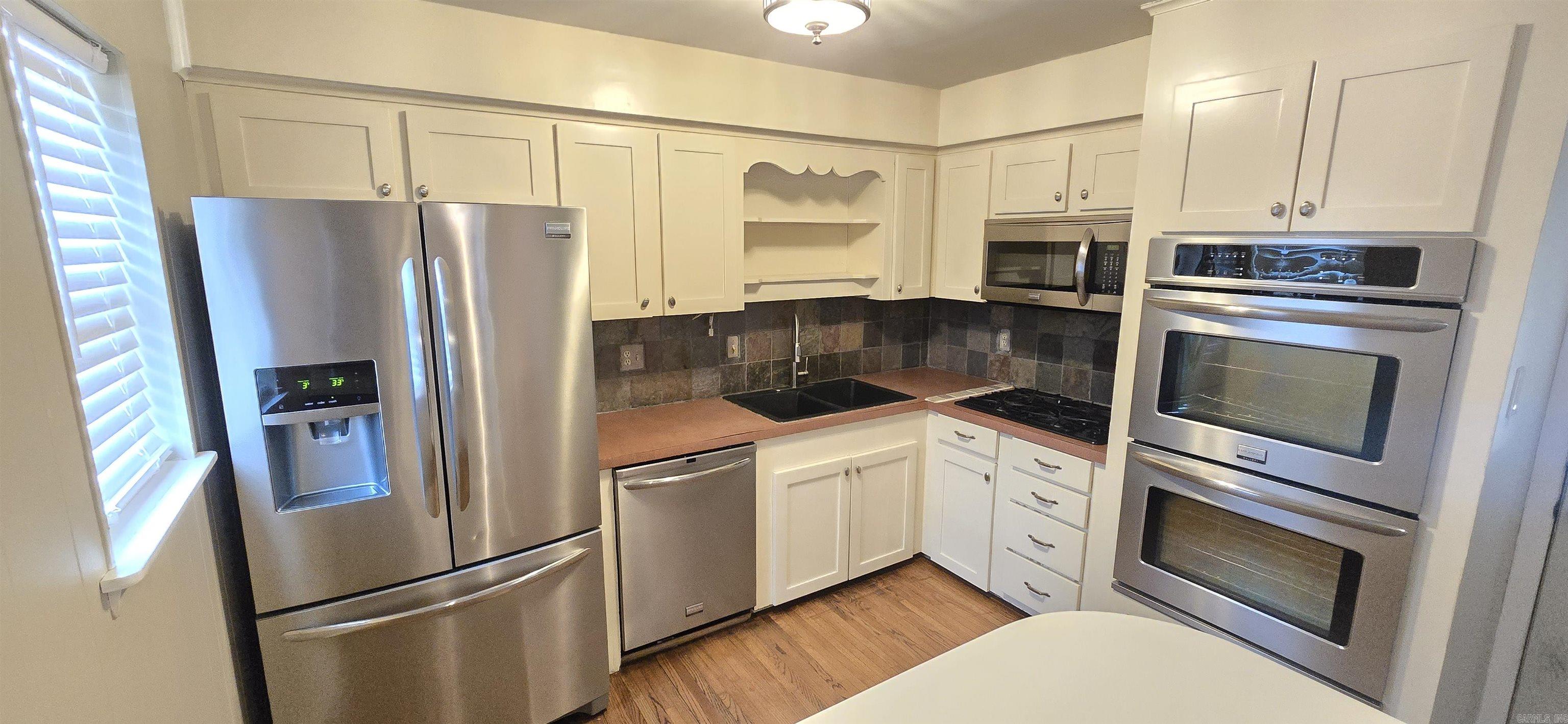 16 Warwick  Little Rock, AR