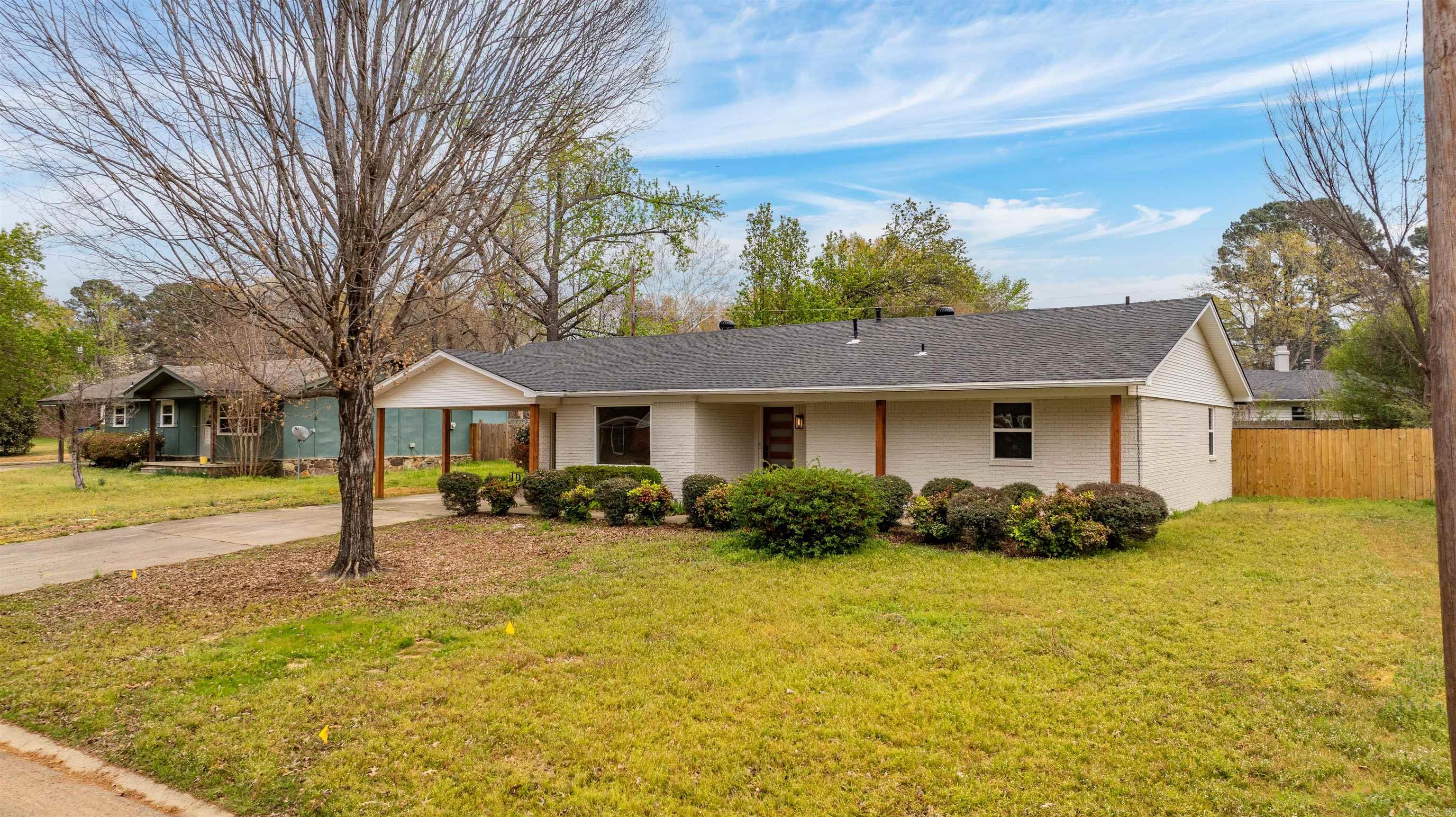 1310 Sunset  Conway, AR