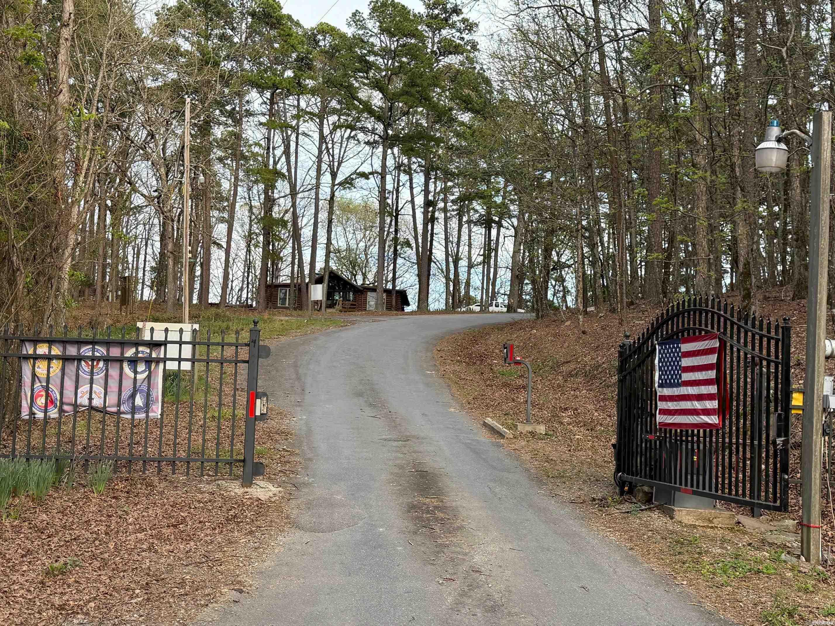 000 Lake Ouachita  Hot Springs, AR