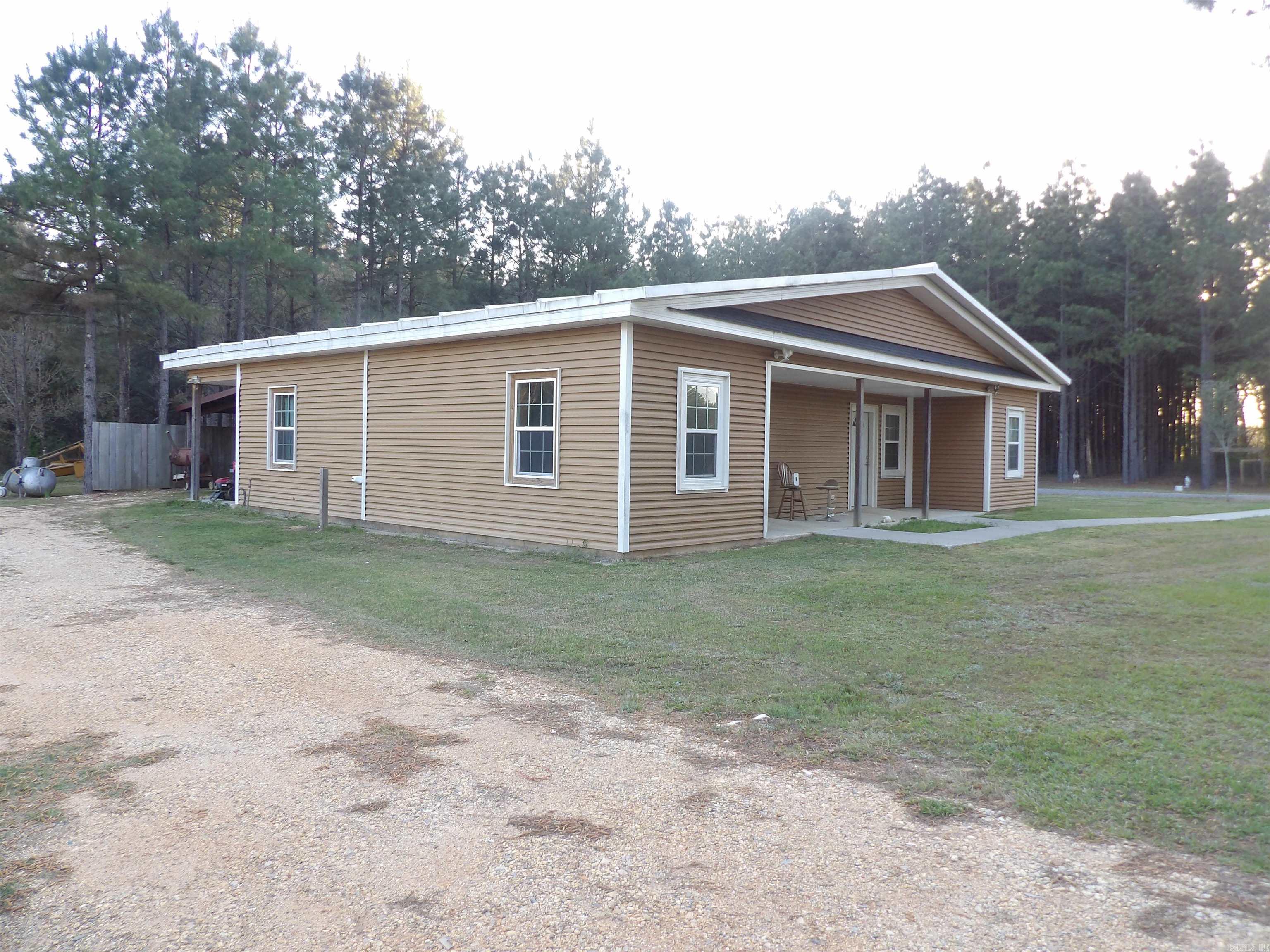 202 Old Dean  Monticello, AR