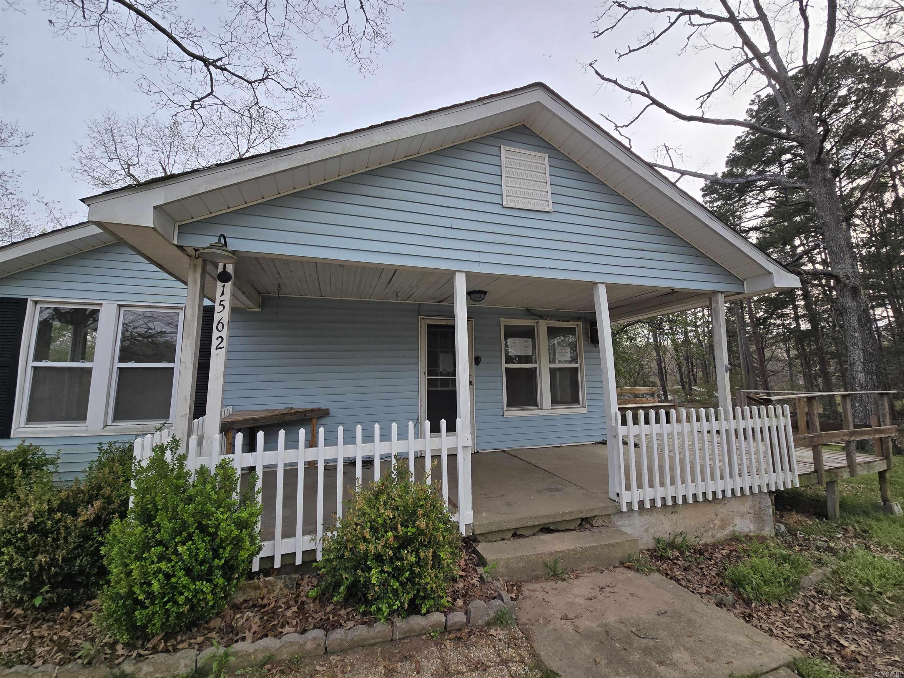 1562 E Hwy 16  Clinton, AR