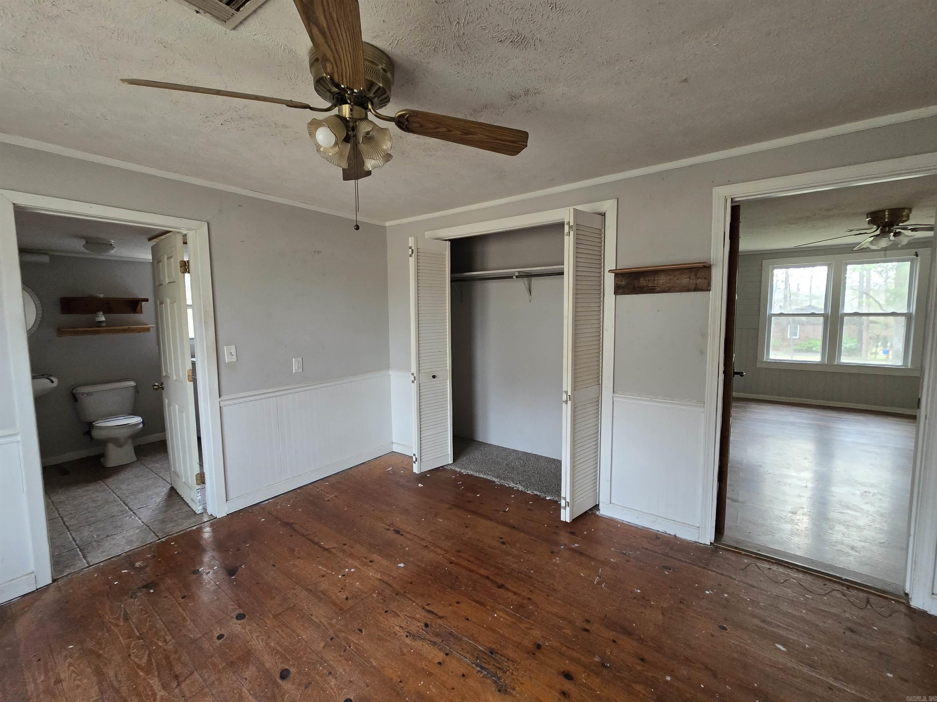 1562 E Hwy 16  Clinton, AR