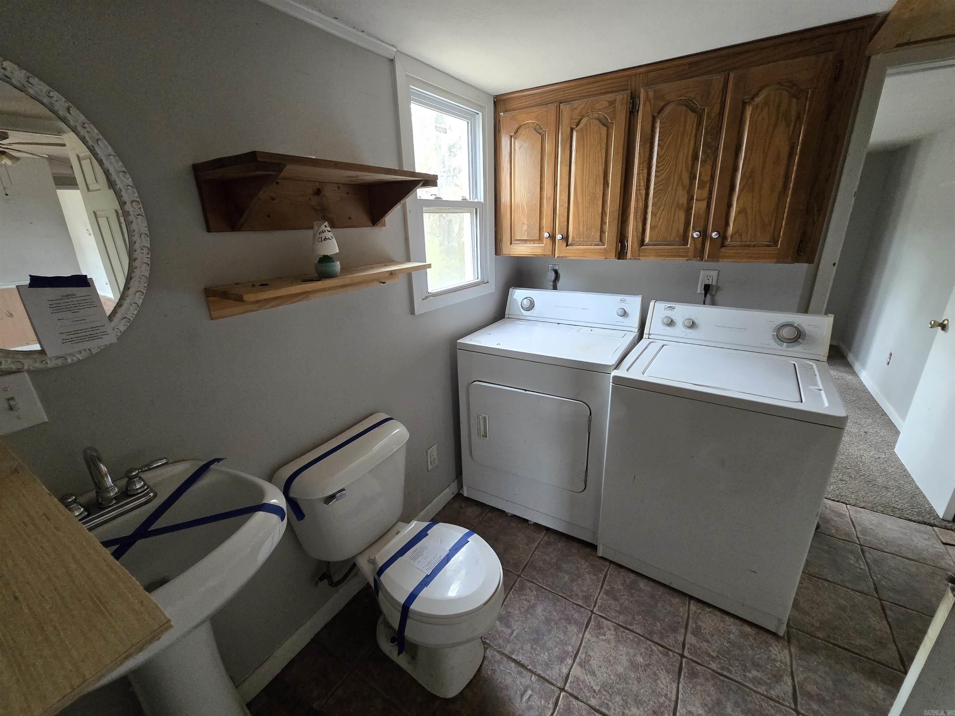 1562 E Hwy 16  Clinton, AR