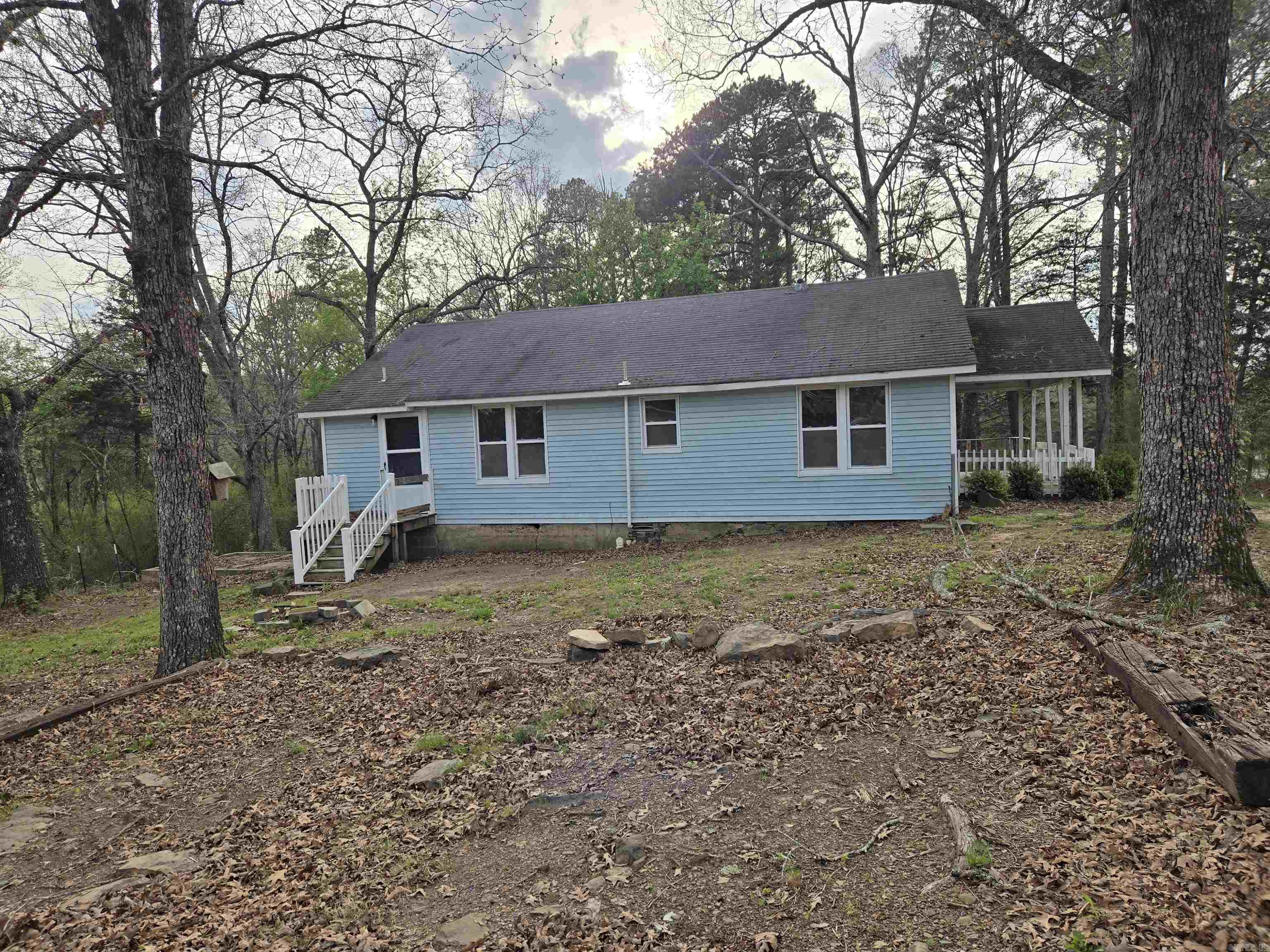 1562 E Hwy 16  Clinton, AR