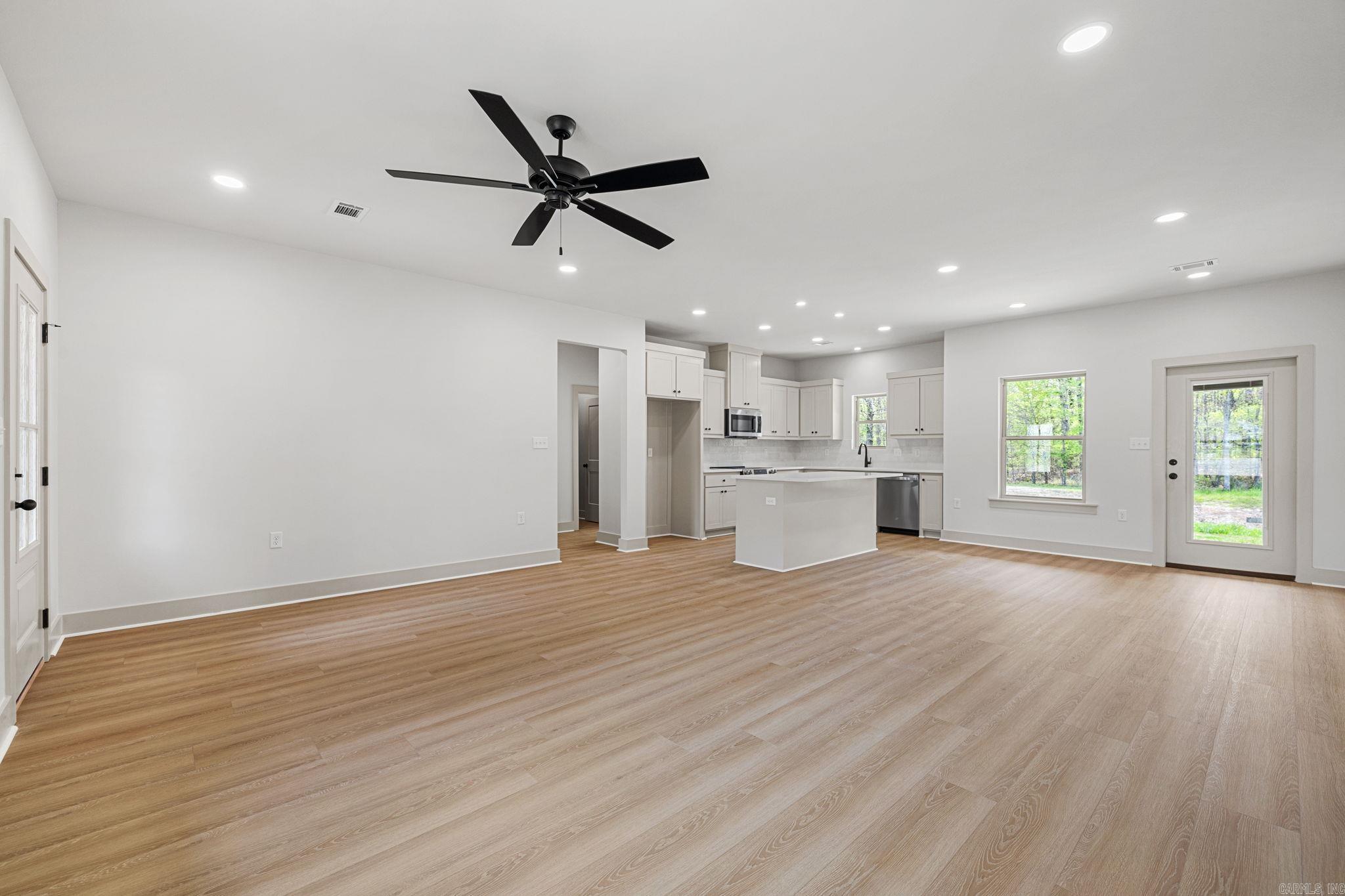 18 Dale Court  Cabot, AR