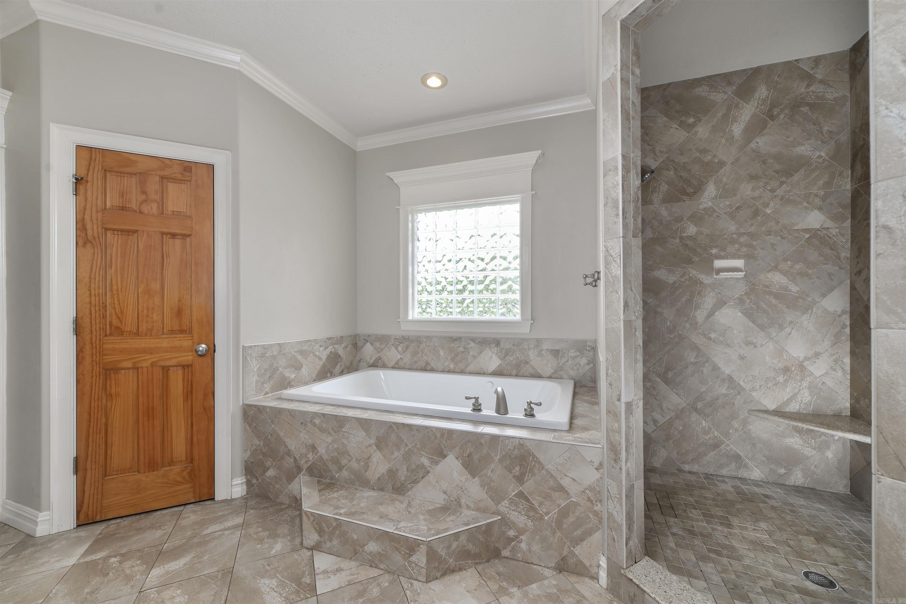 3309 E Hwy. 96  Lavaca, AR