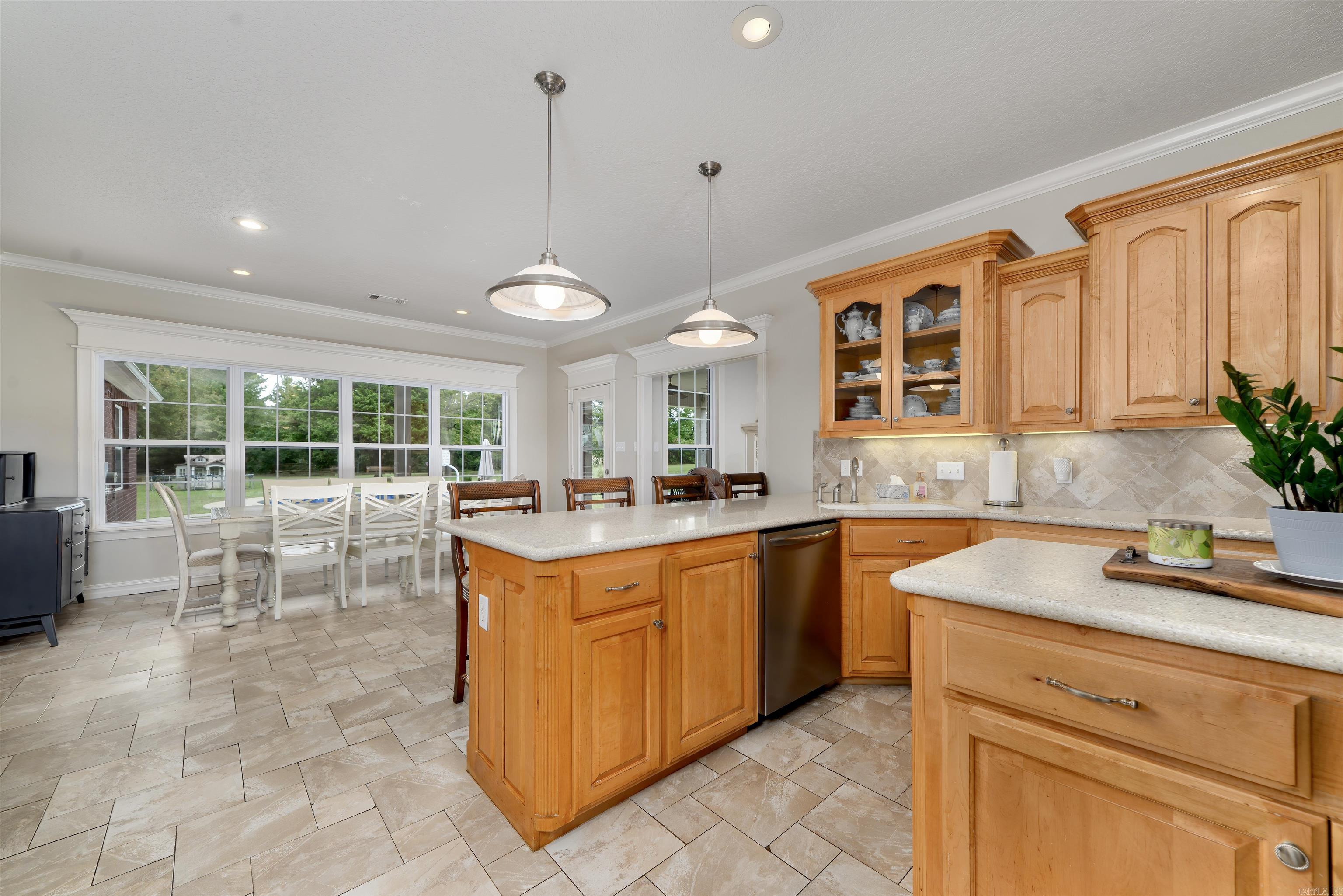 3309 E Hwy. 96  Lavaca, AR