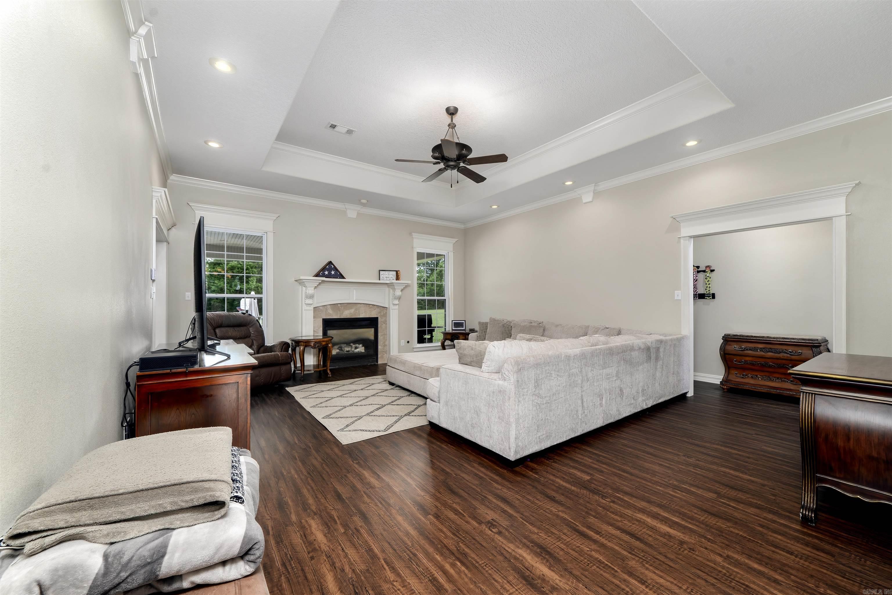 3309 E Hwy. 96  Lavaca, AR