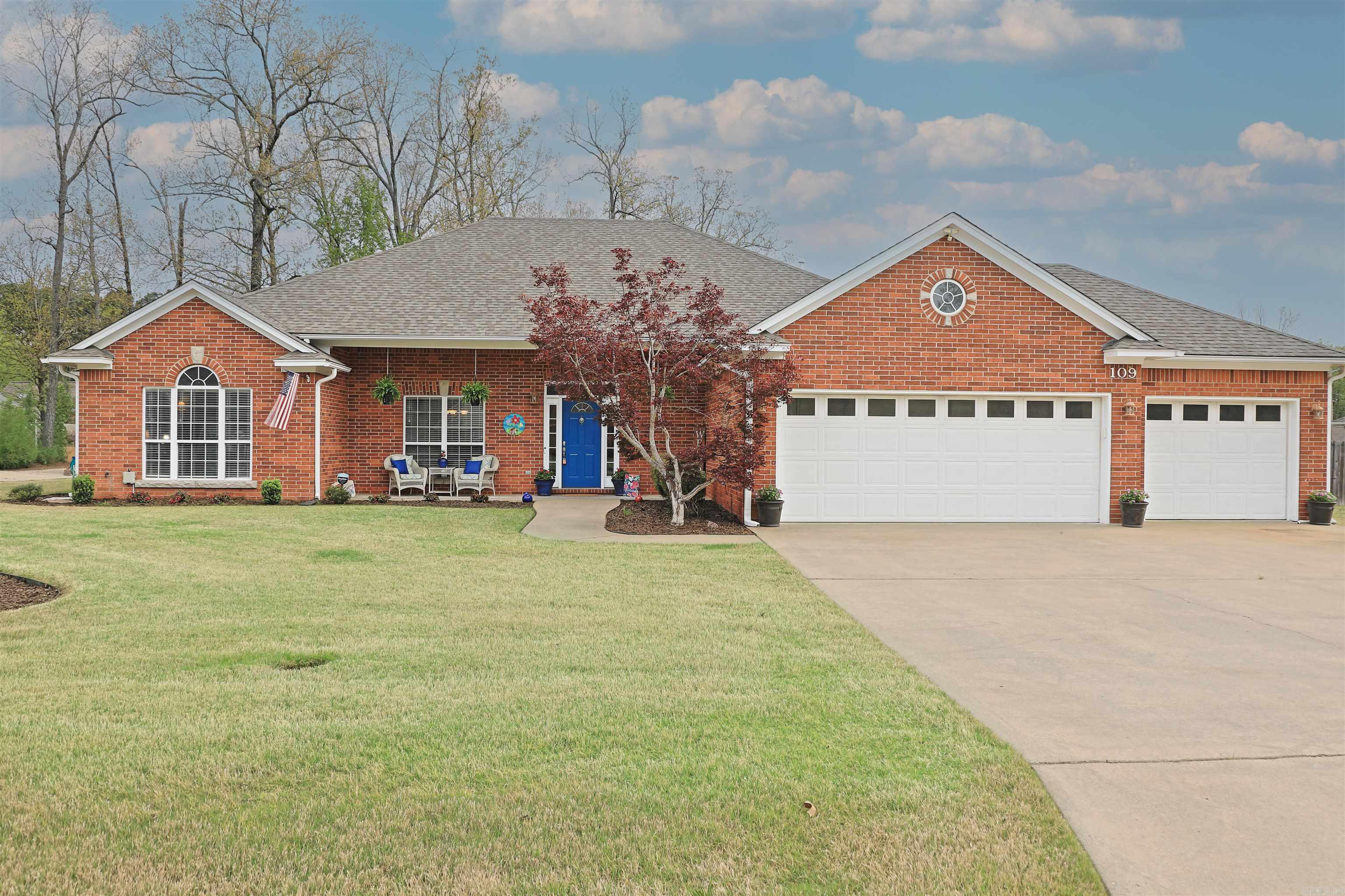 109 Carolina  White Hall, AR