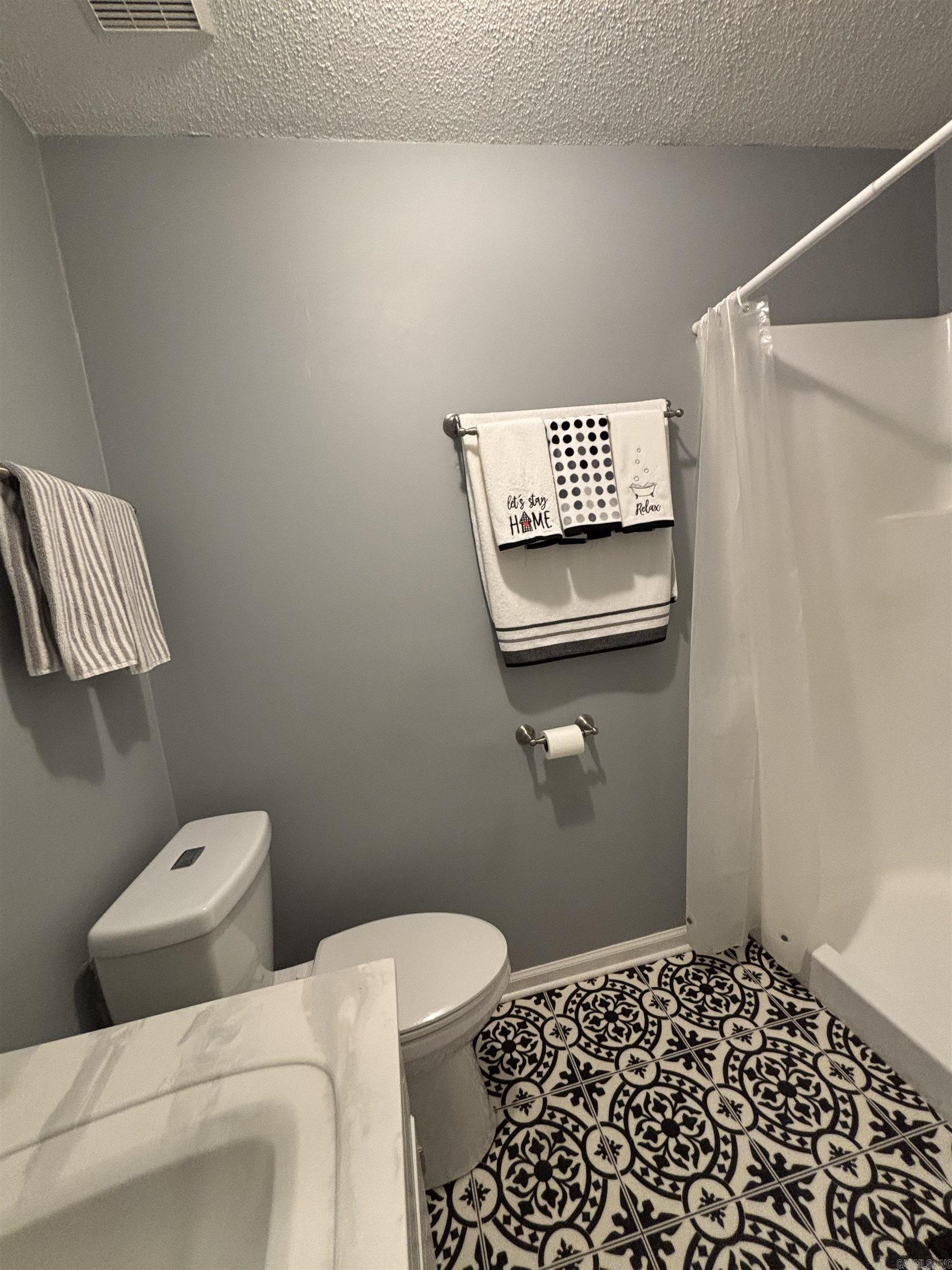 1410 W Main  Walnut Ridge, AR