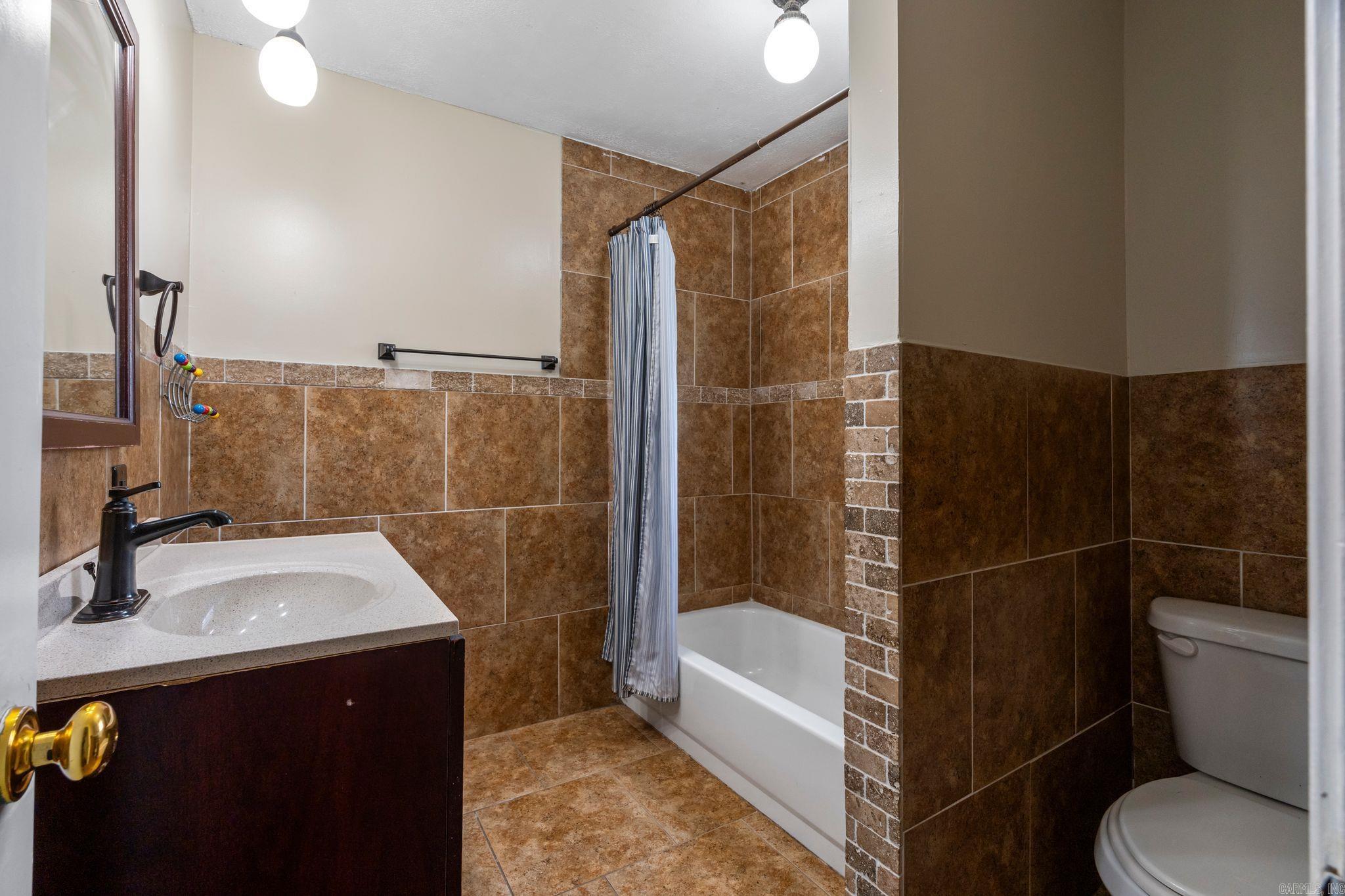 703 S Franklin  Lavaca, AR