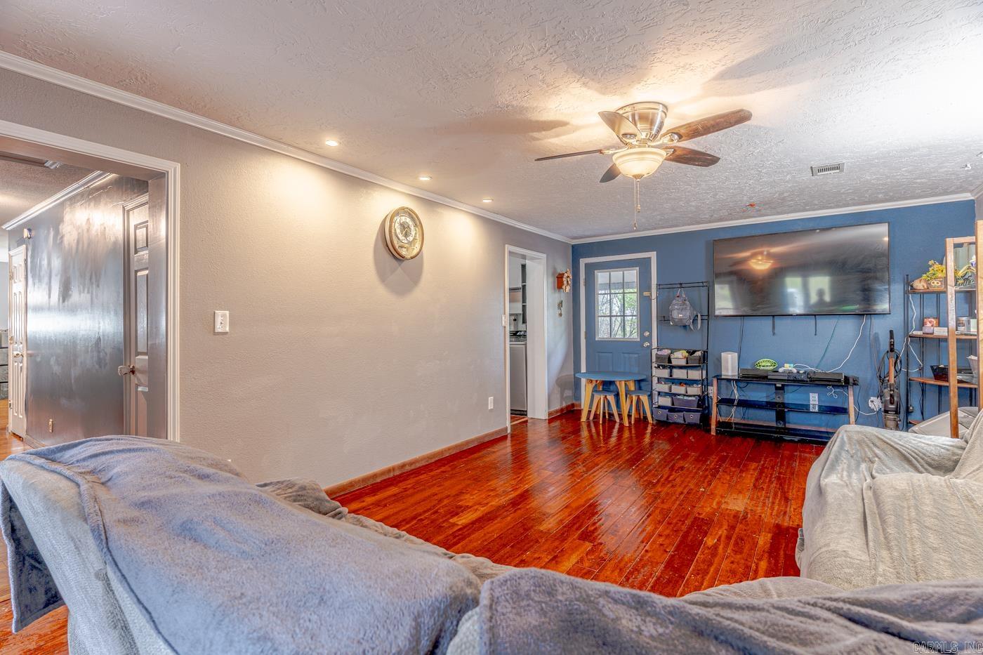 4 Mishemokwa  Cherokee Village, AR