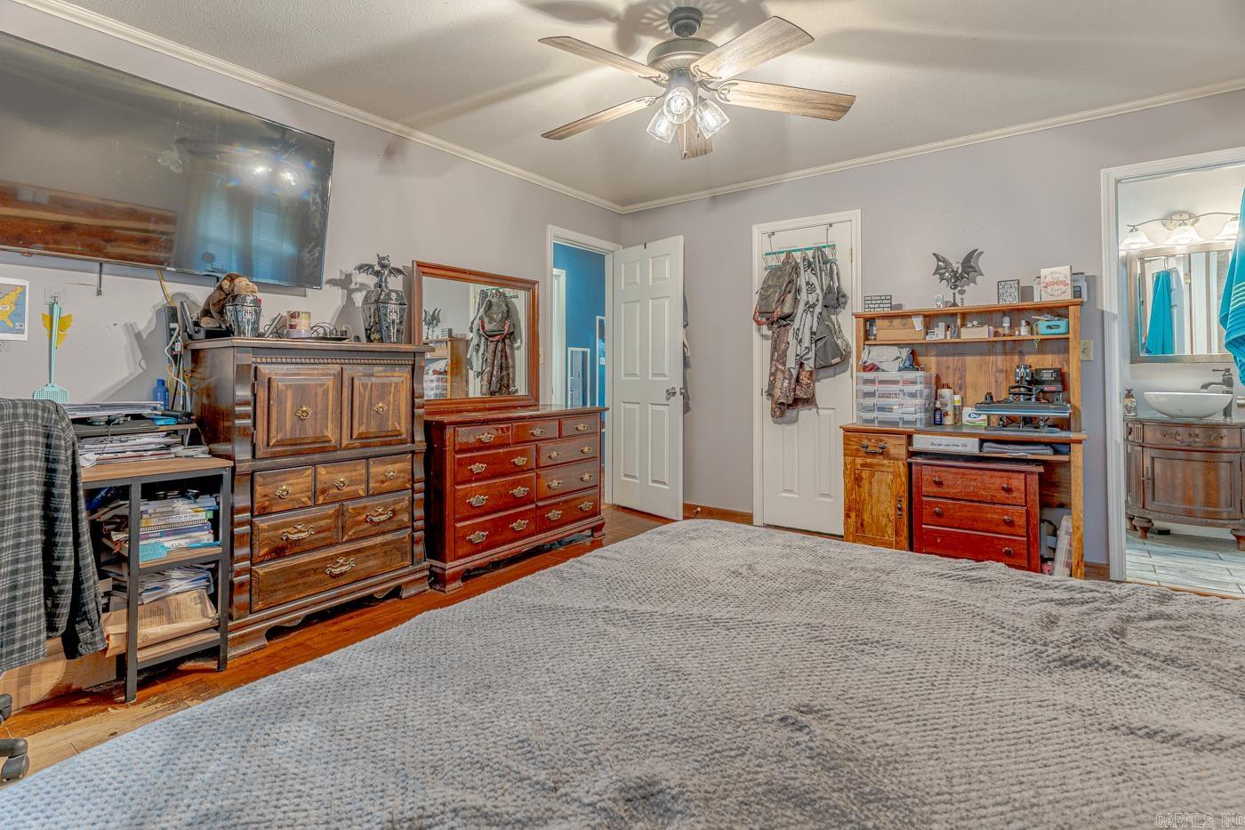 4 Mishemokwa  Cherokee Village, AR