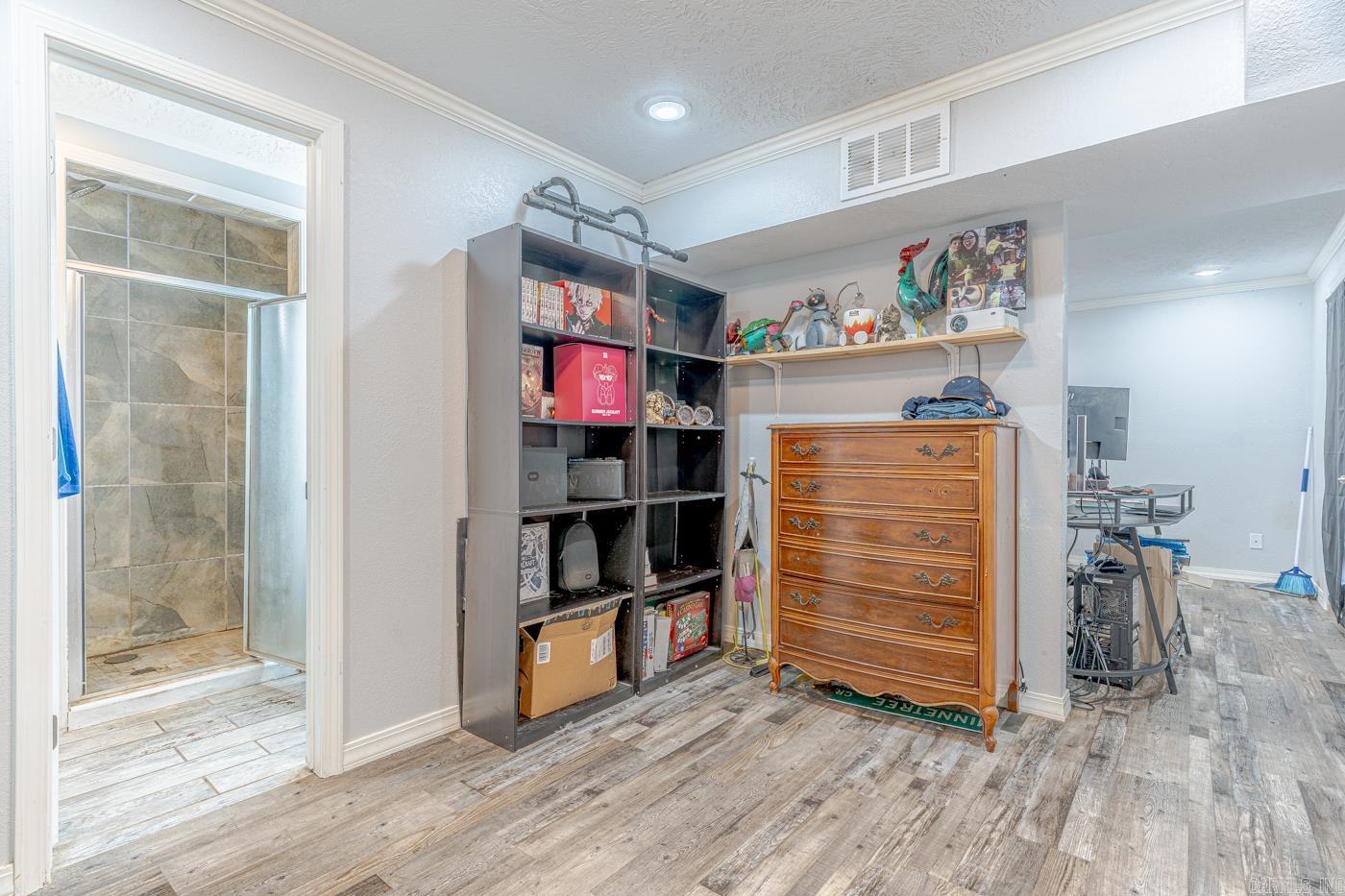 4 Mishemokwa  Cherokee Village, AR