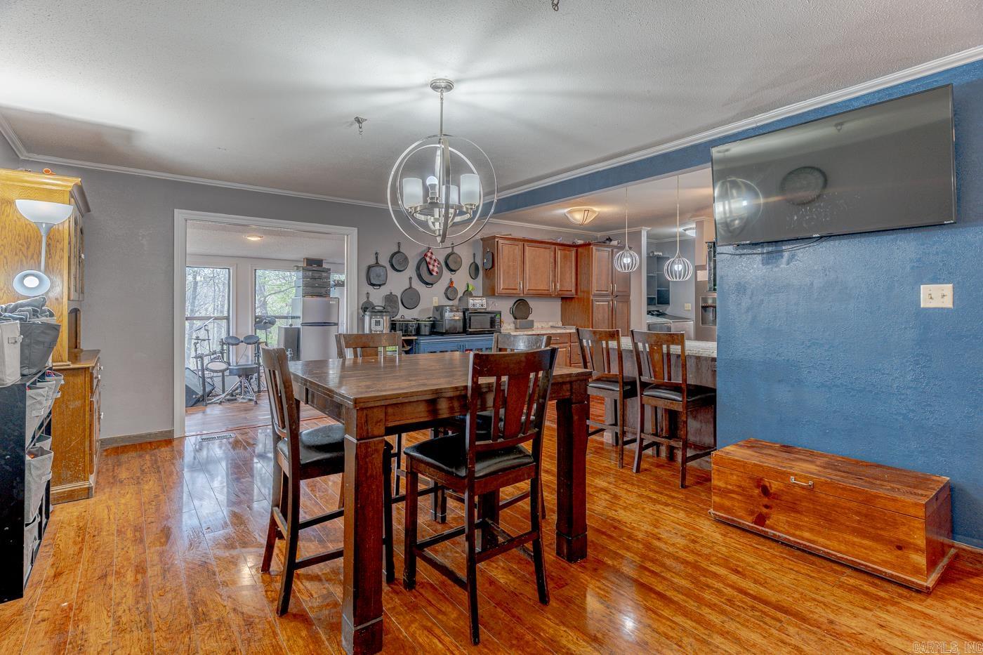 4 Mishemokwa  Cherokee Village, AR