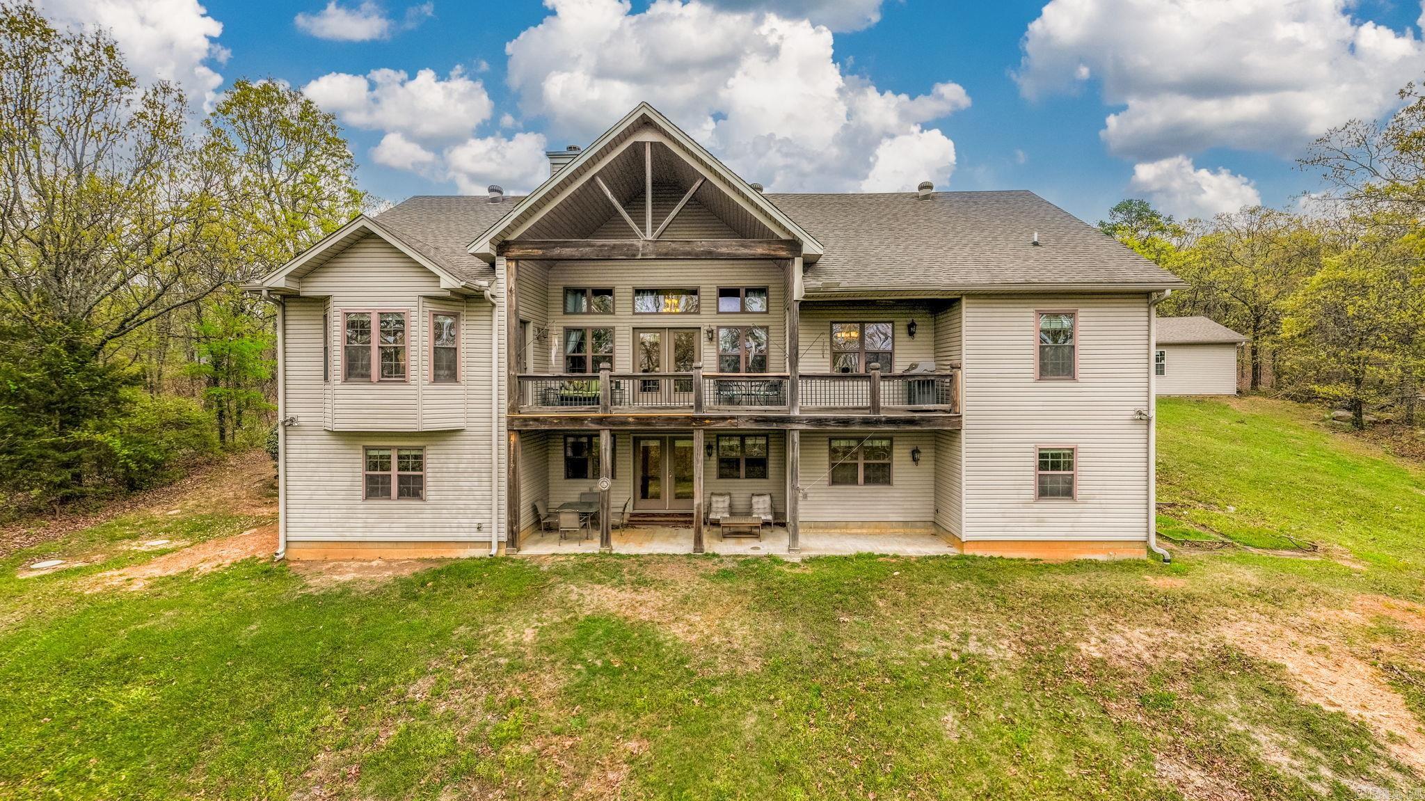90 Hayes Hill  Conway, AR