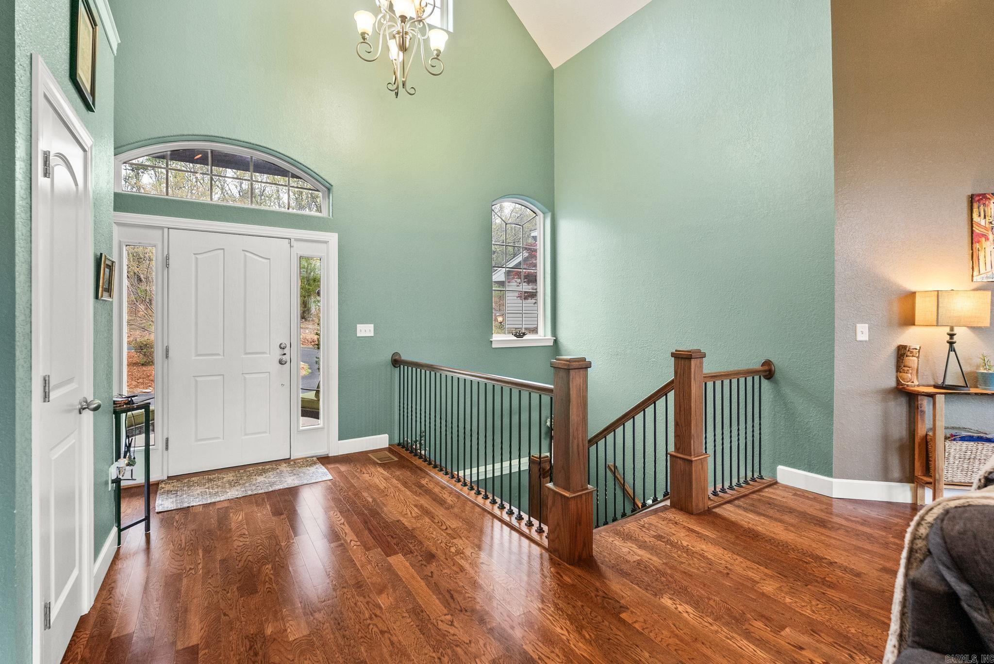 90 Hayes Hill  Conway, AR