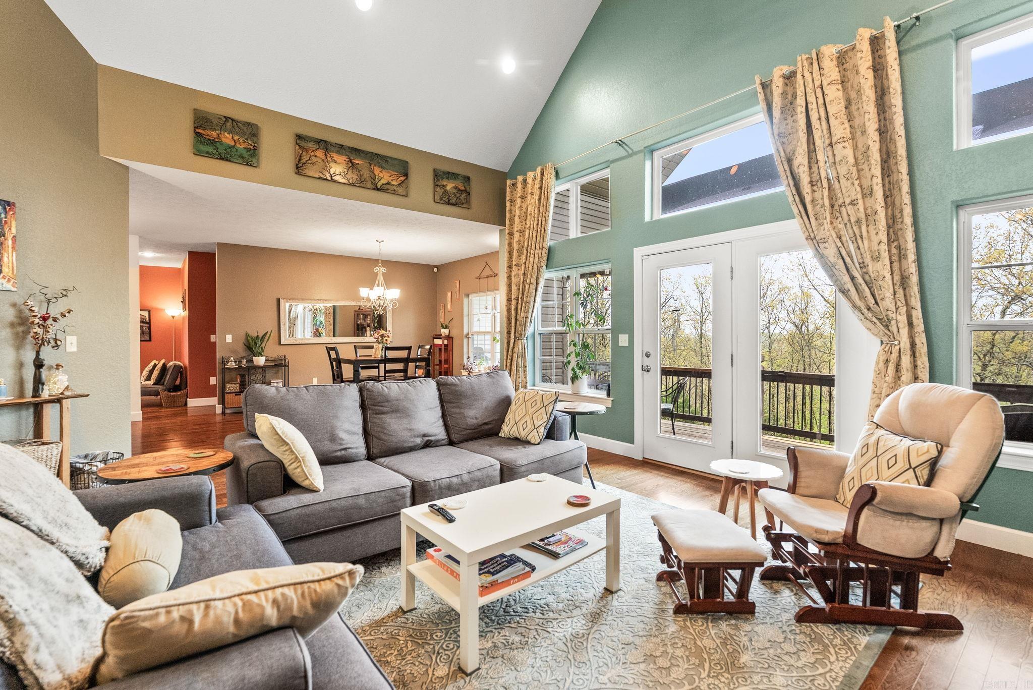 90 Hayes Hill  Conway, AR