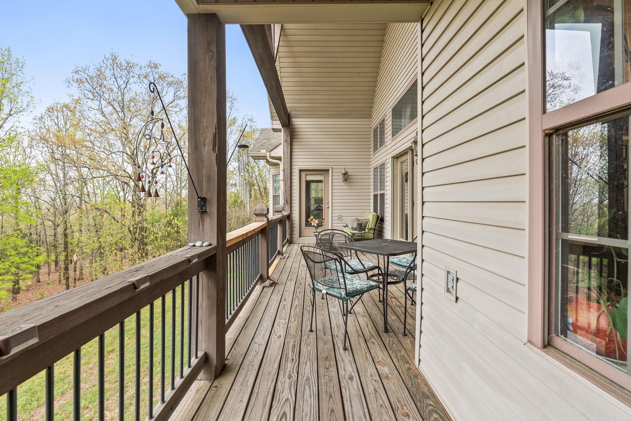 90 Hayes Hill  Conway, AR