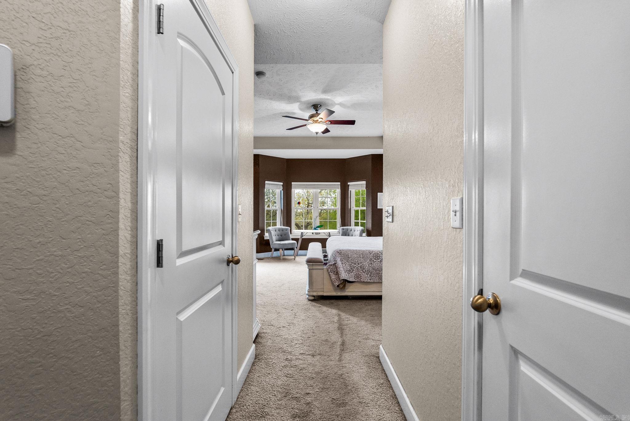 90 Hayes Hill  Conway, AR