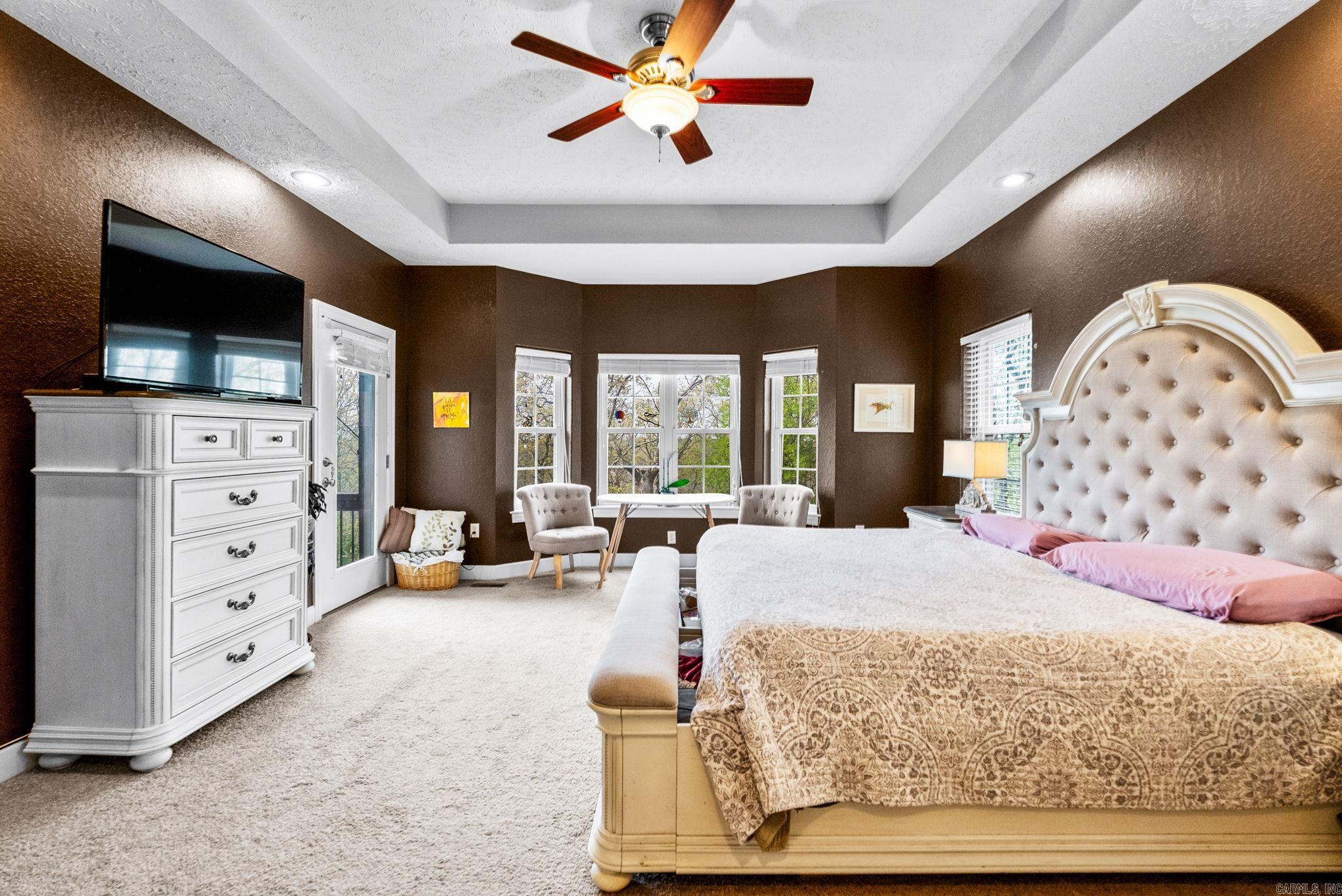 90 Hayes Hill  Conway, AR