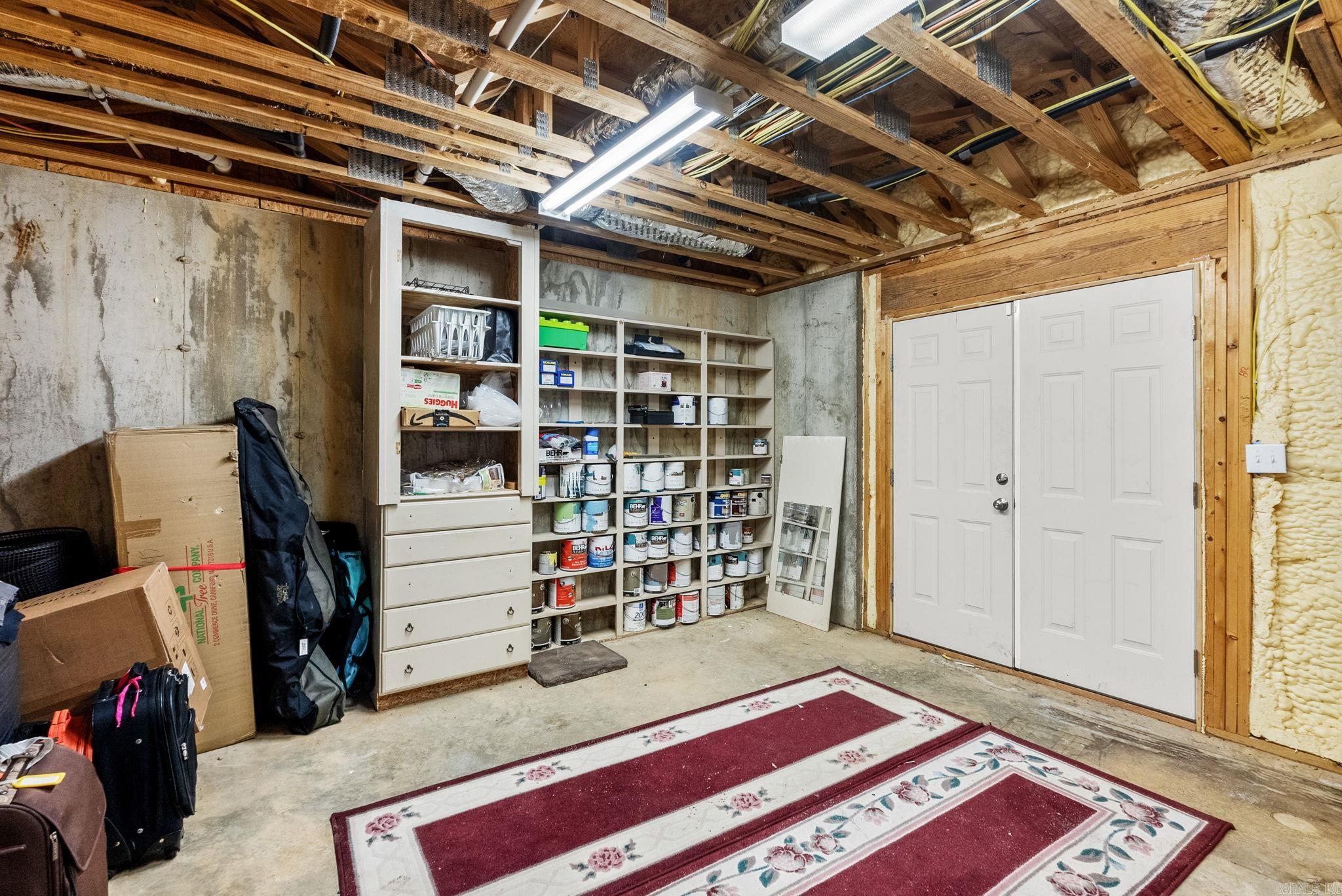 90 Hayes Hill  Conway, AR