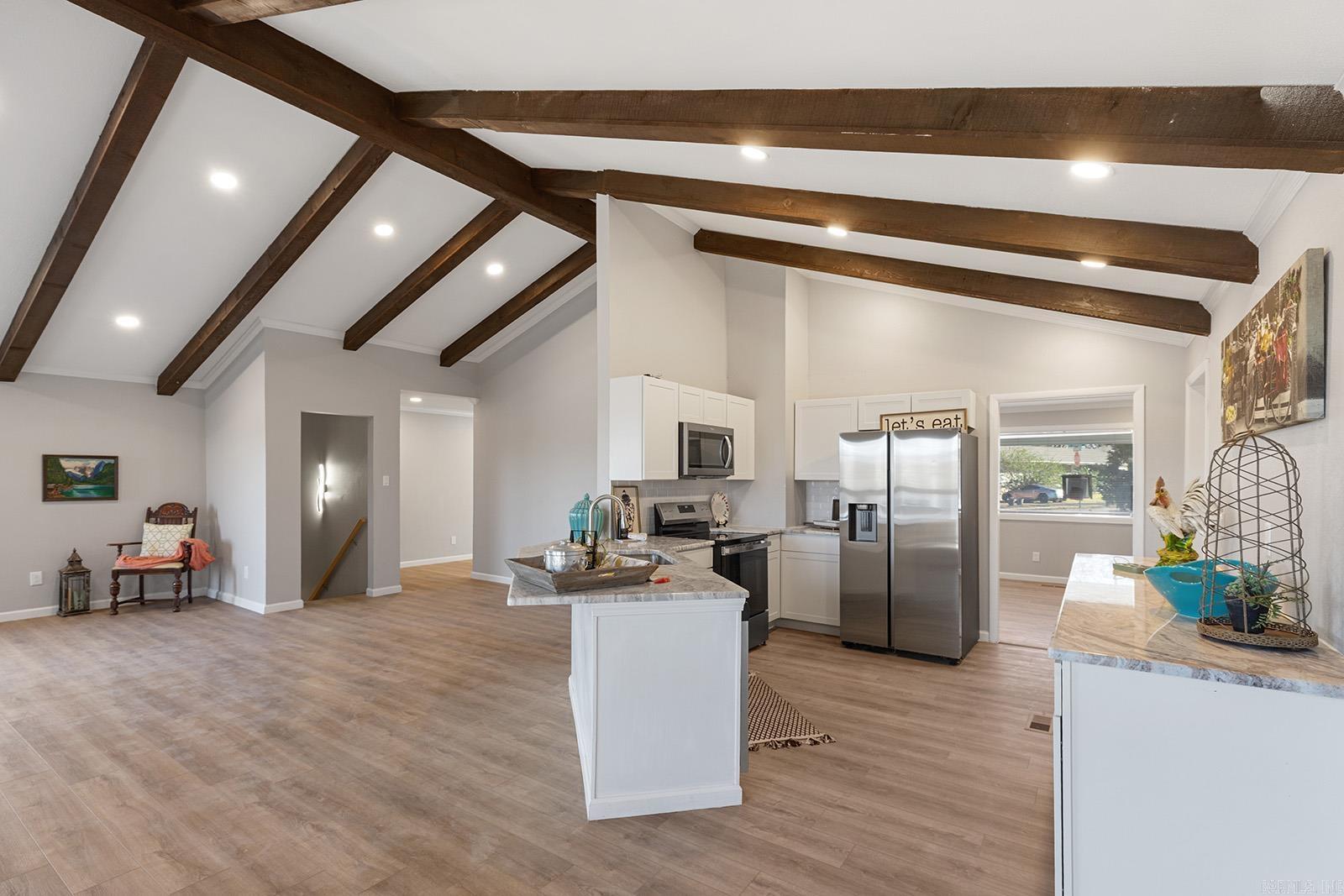 33 Narragansett  Sherwood, AR