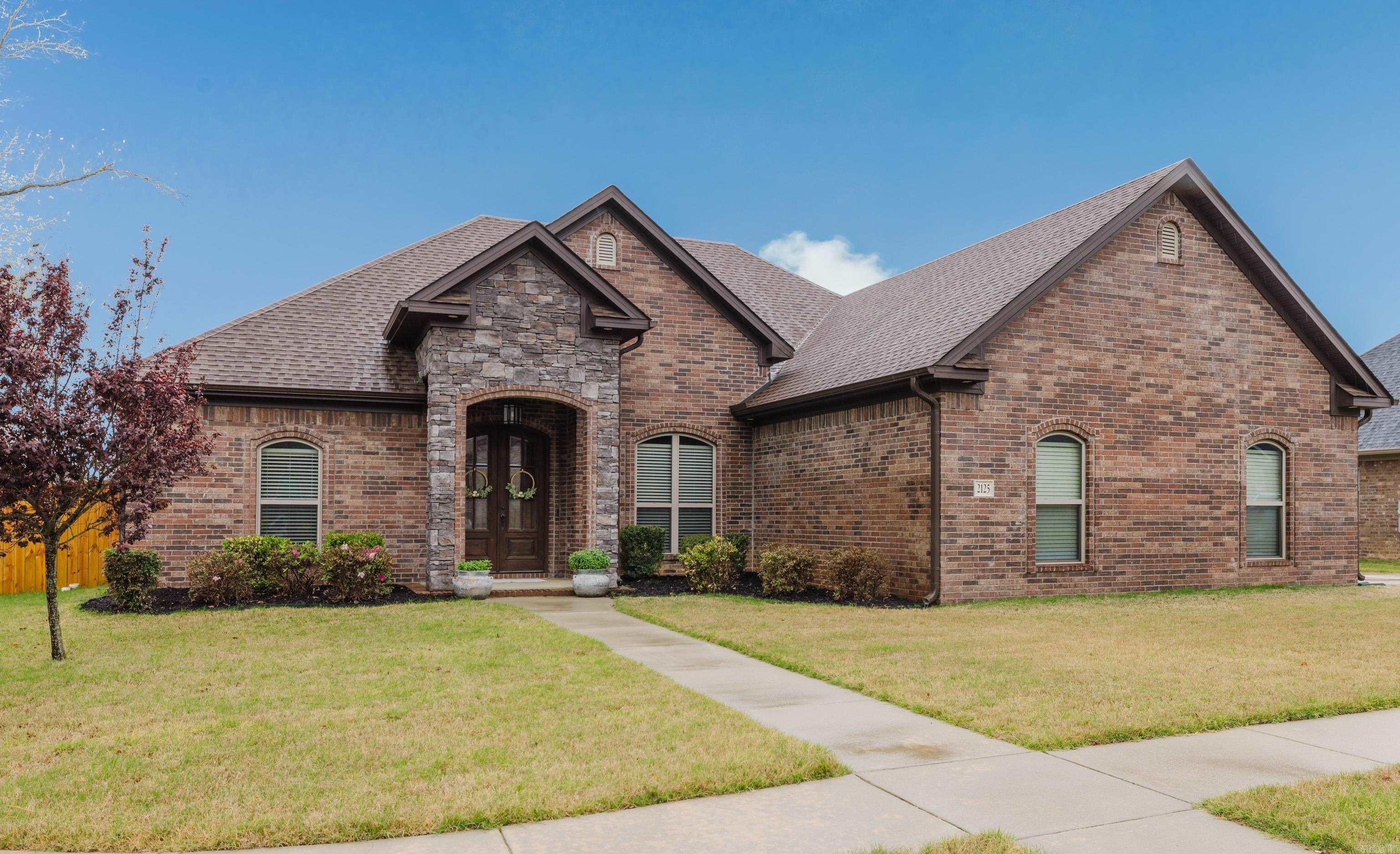 2125 Avondale  Benton, AR