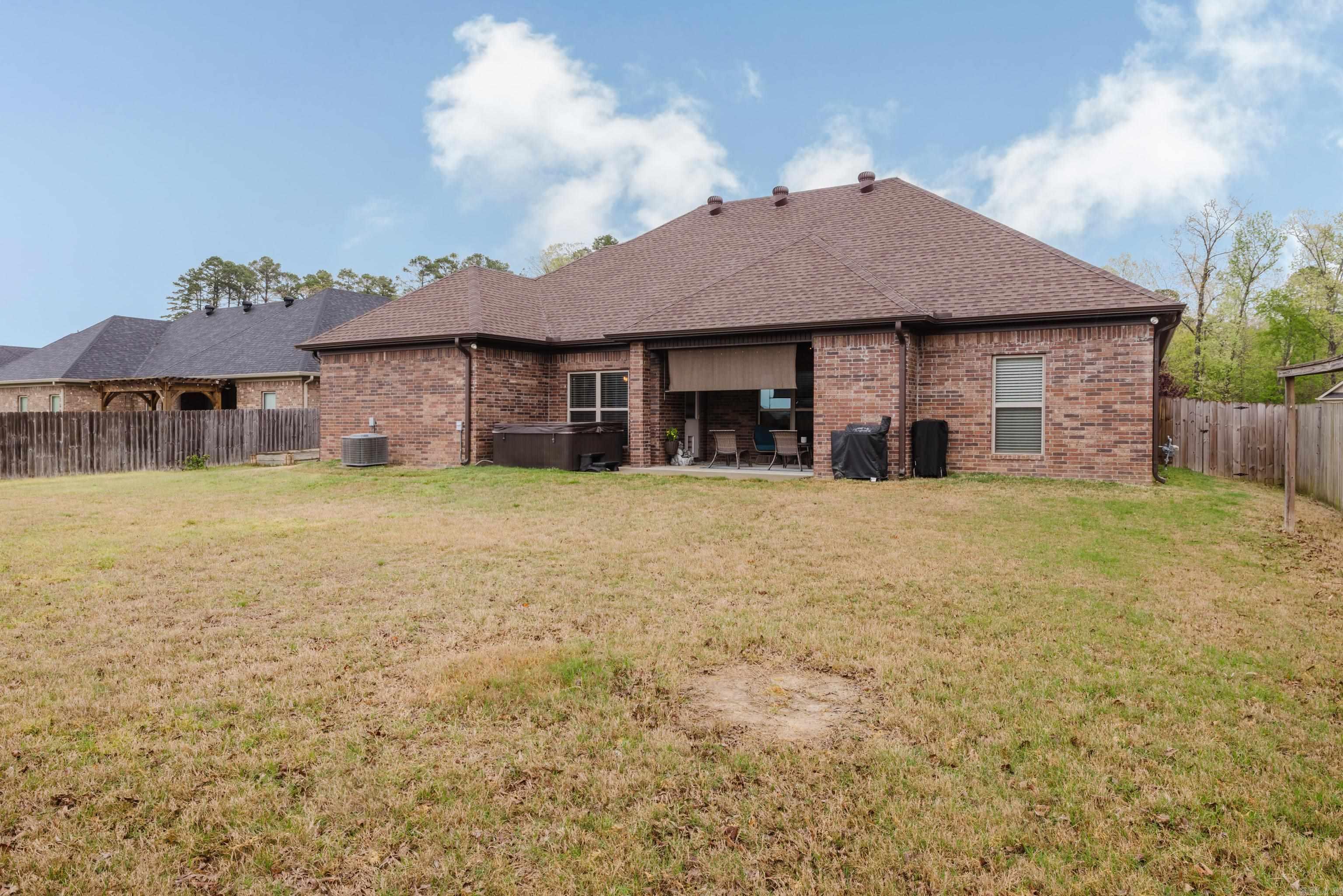 2125 Avondale  Benton, AR