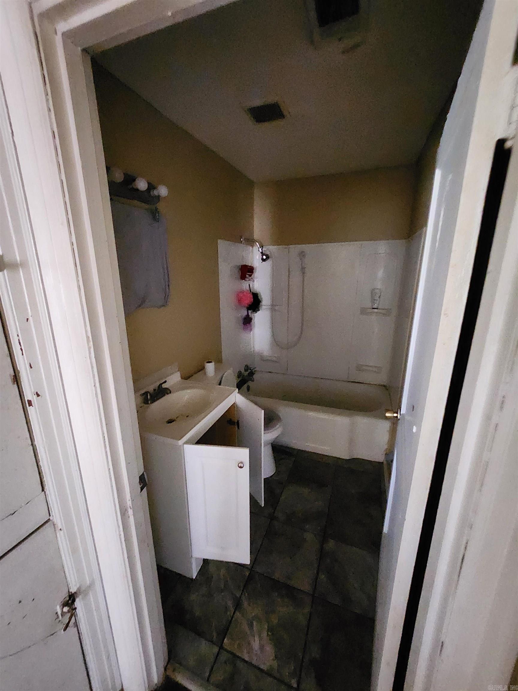 3004 Wolfe  Little Rock, AR