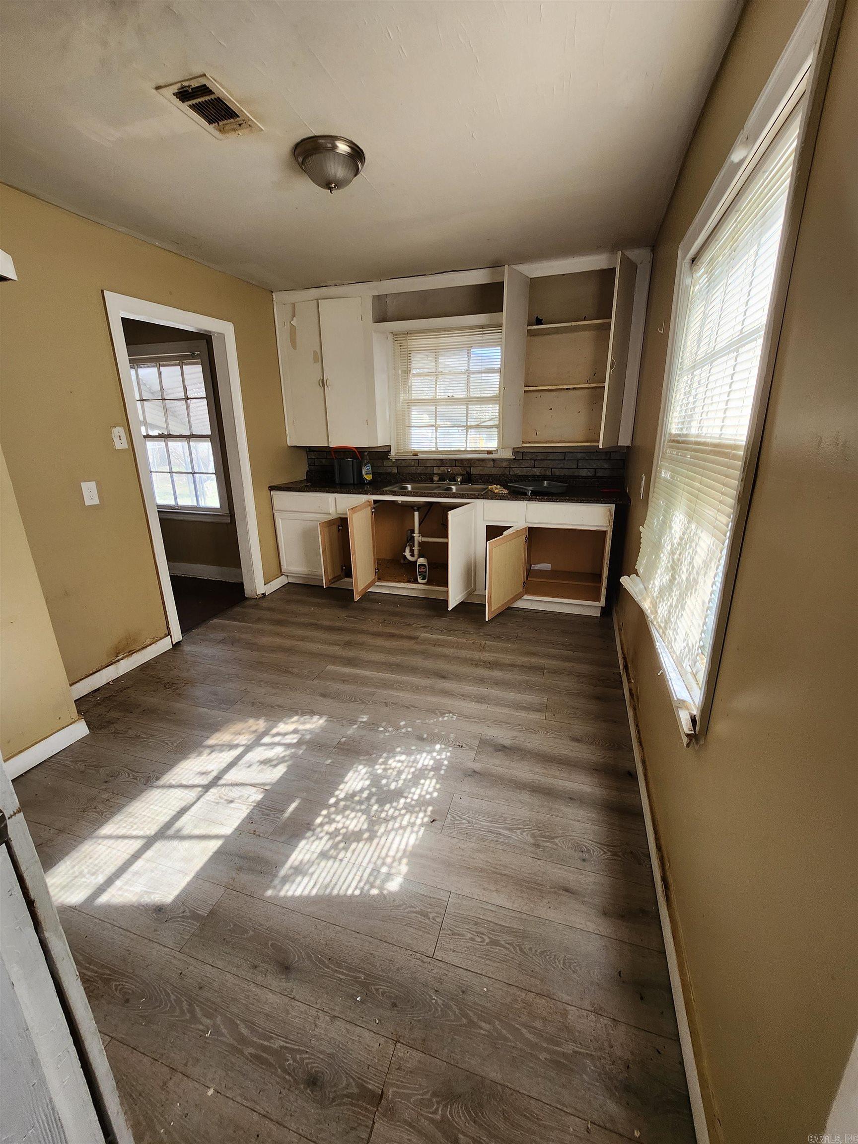 3004 Wolfe  Little Rock, AR