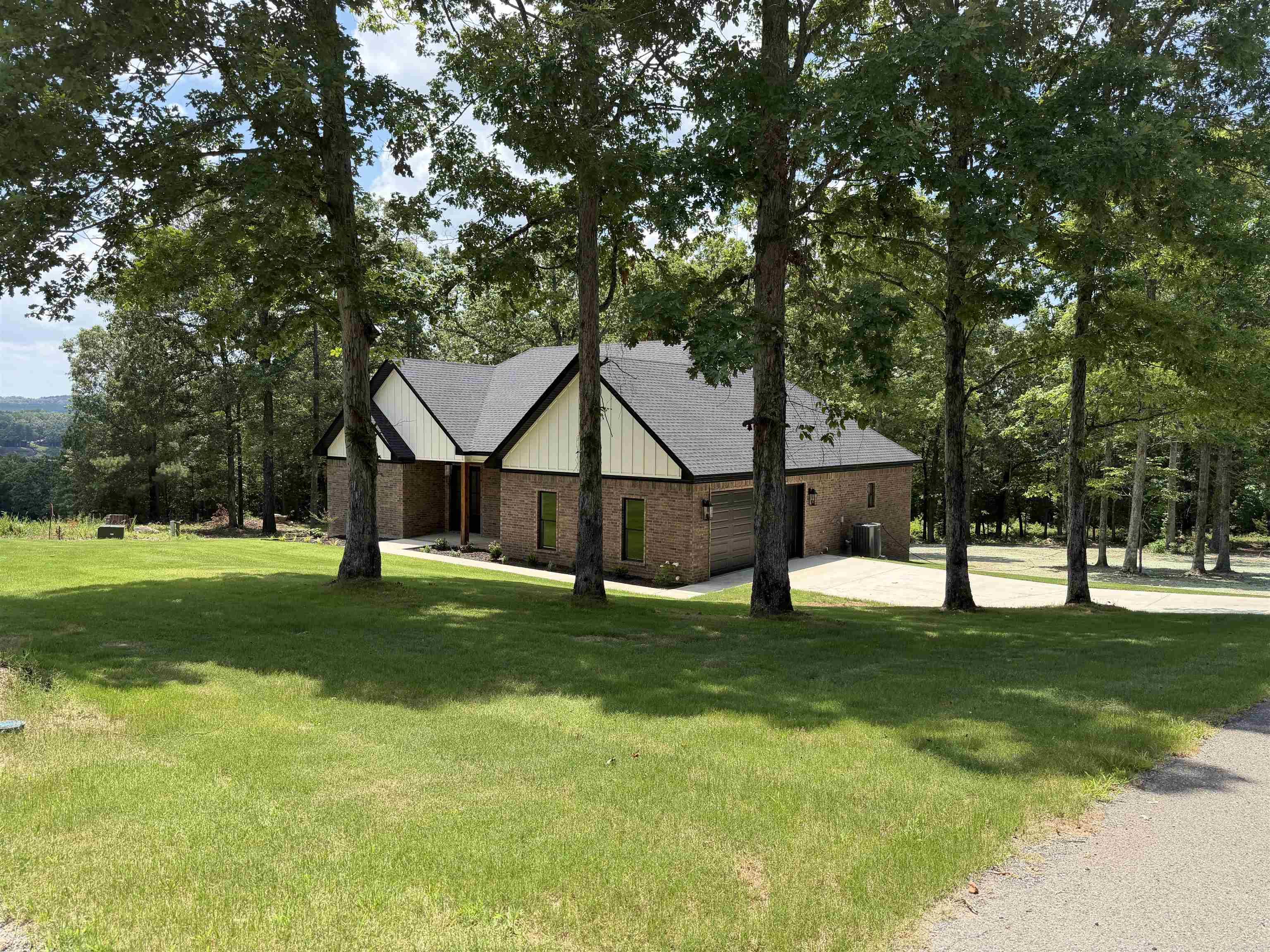 5 Talon Ln.  Edgemont, AR