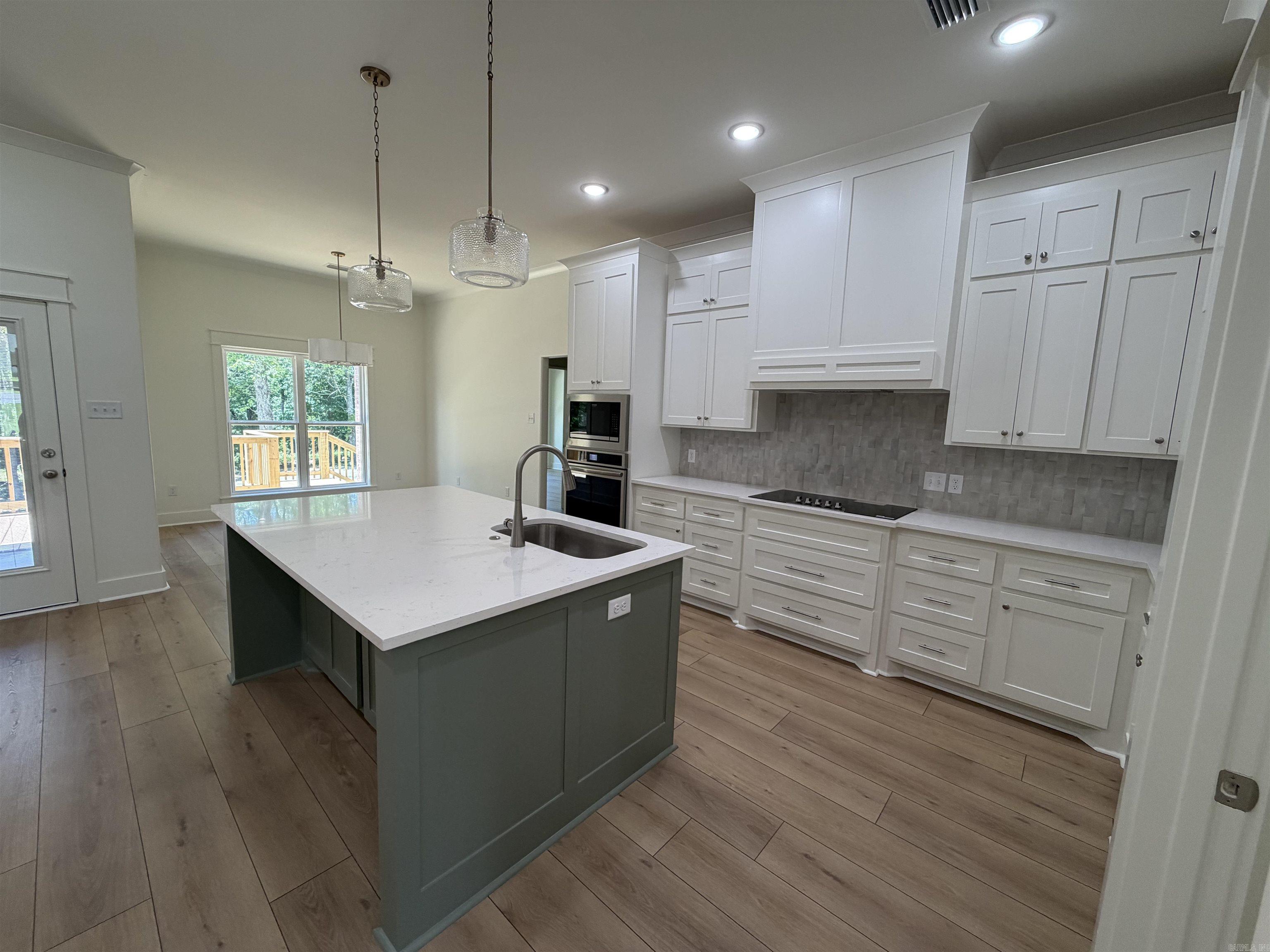 5 Talon Ln.  Edgemont, AR