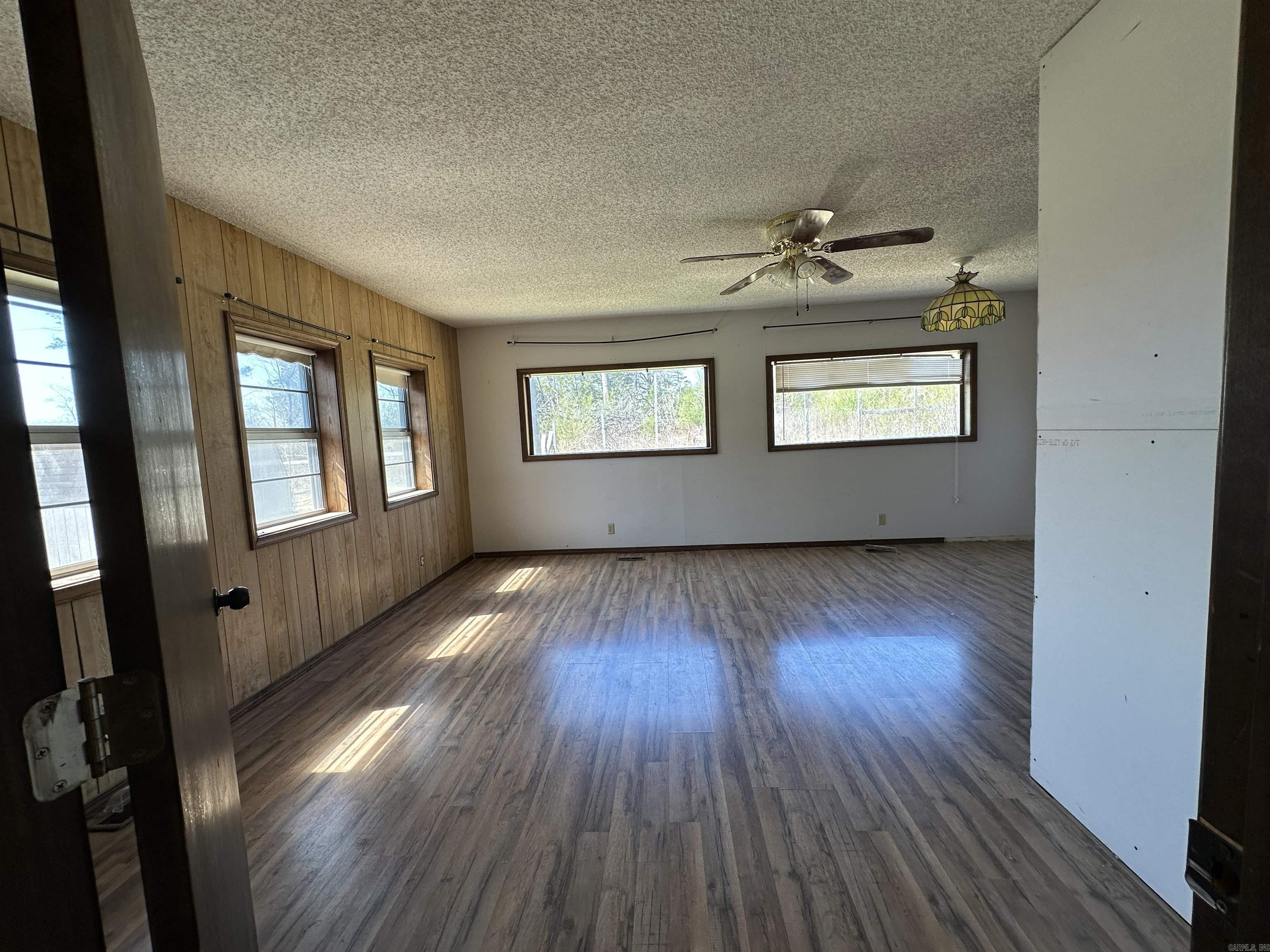 229 Alexander Drive  Briarcliff, AR