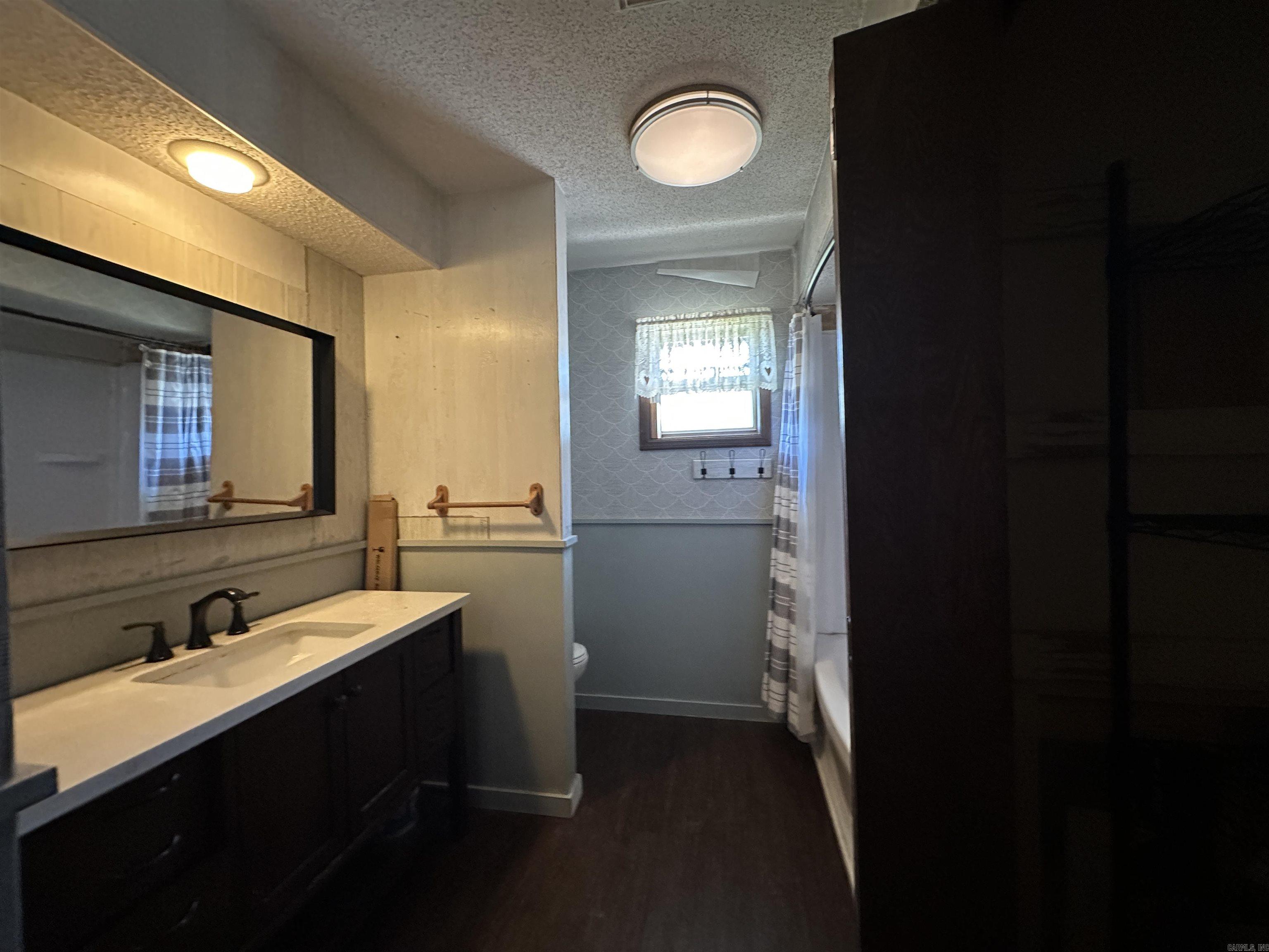 229 Alexander Drive  Briarcliff, AR