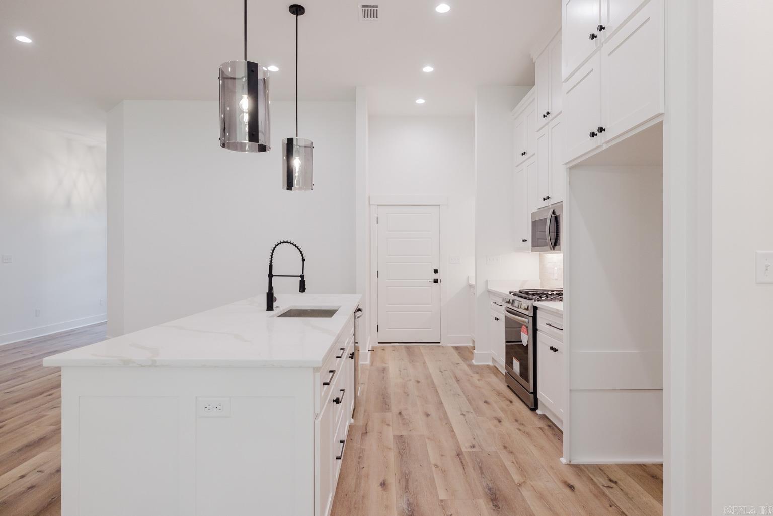 7017 Cold Creek  Alexander, AR