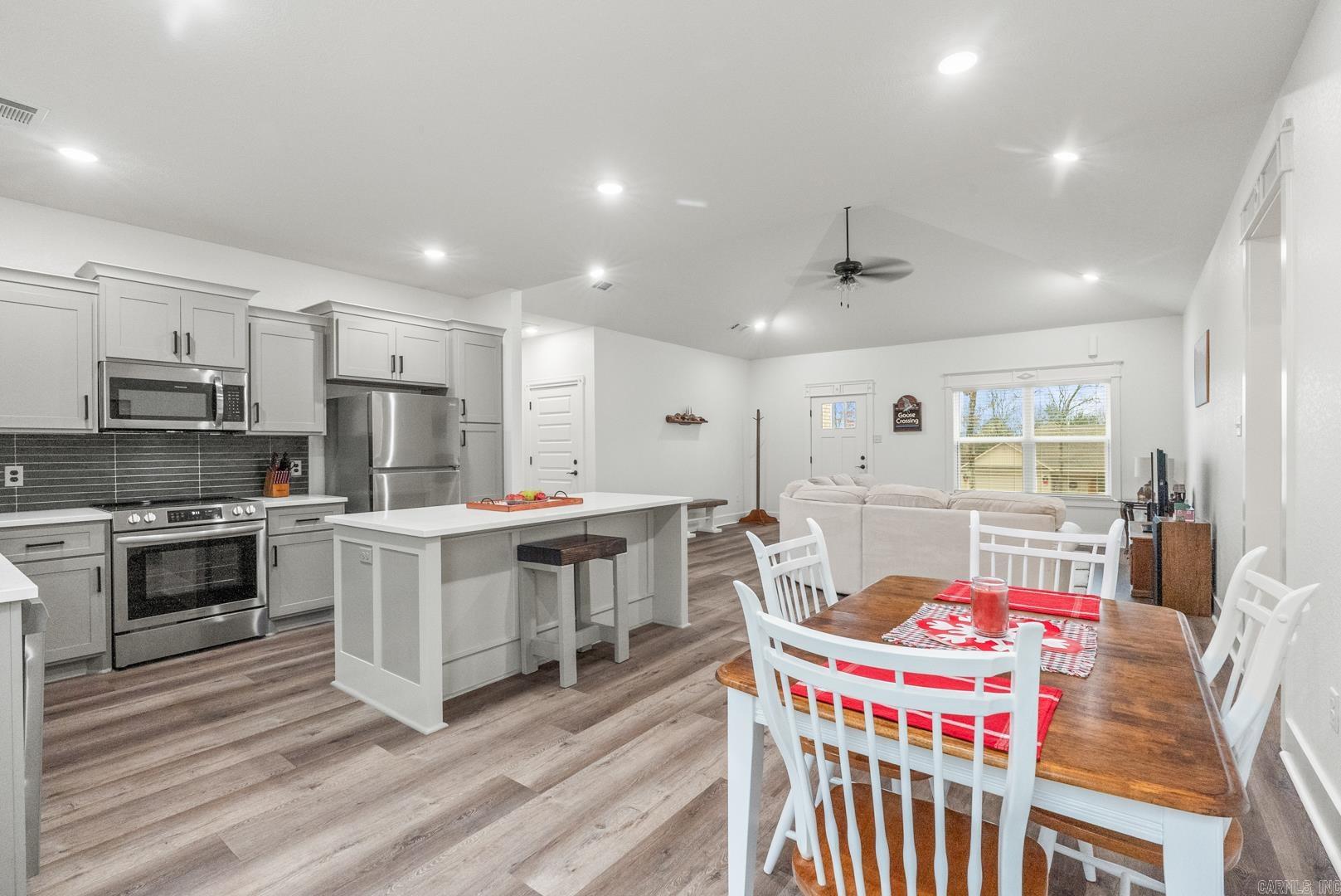 36 Sky Eagle  Greenbrier, AR