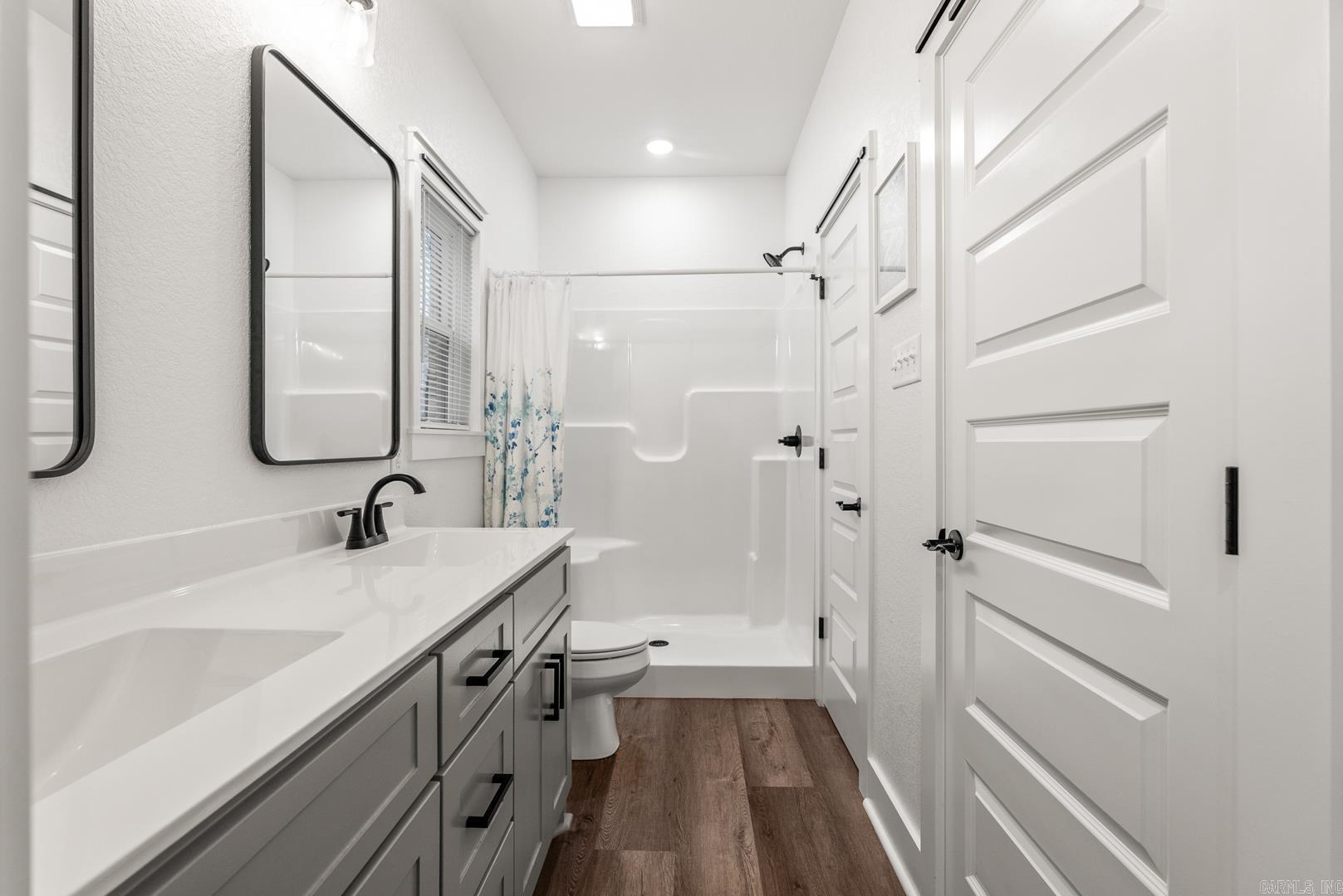 36 Sky Eagle  Greenbrier, AR