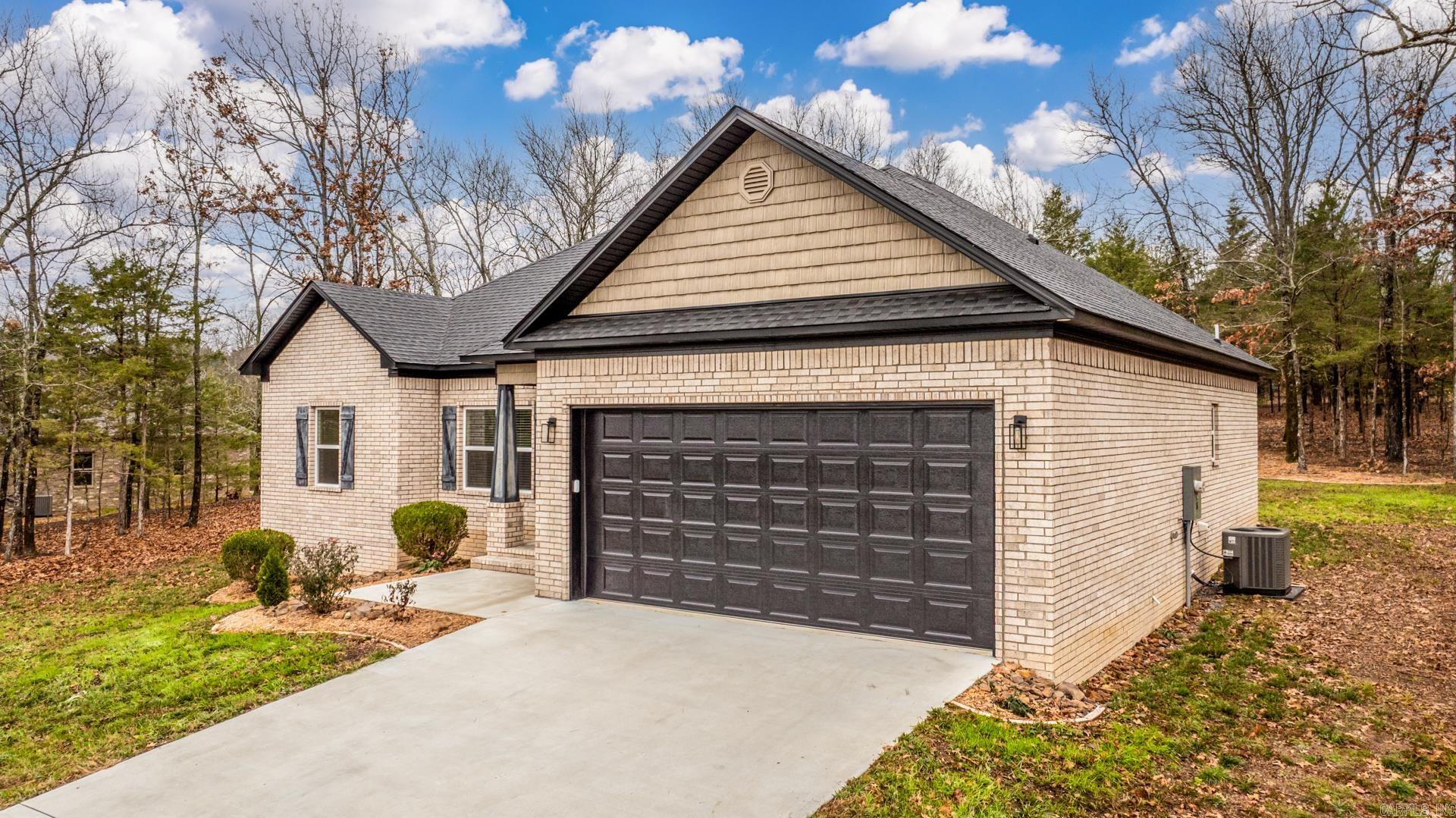 36 Sky Eagle  Greenbrier, AR