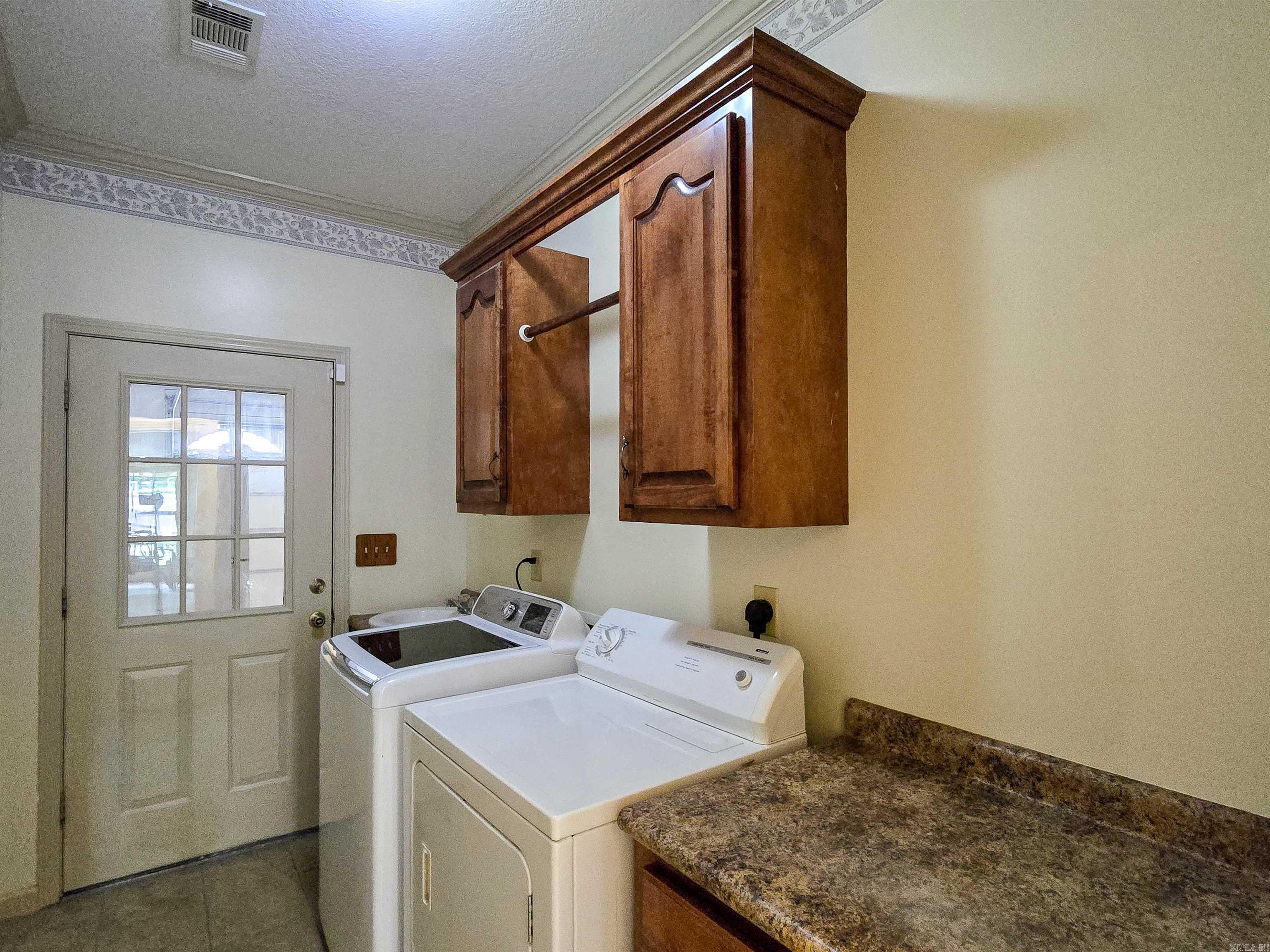 1920 Alex Drive Jonesboro, AR 72401
