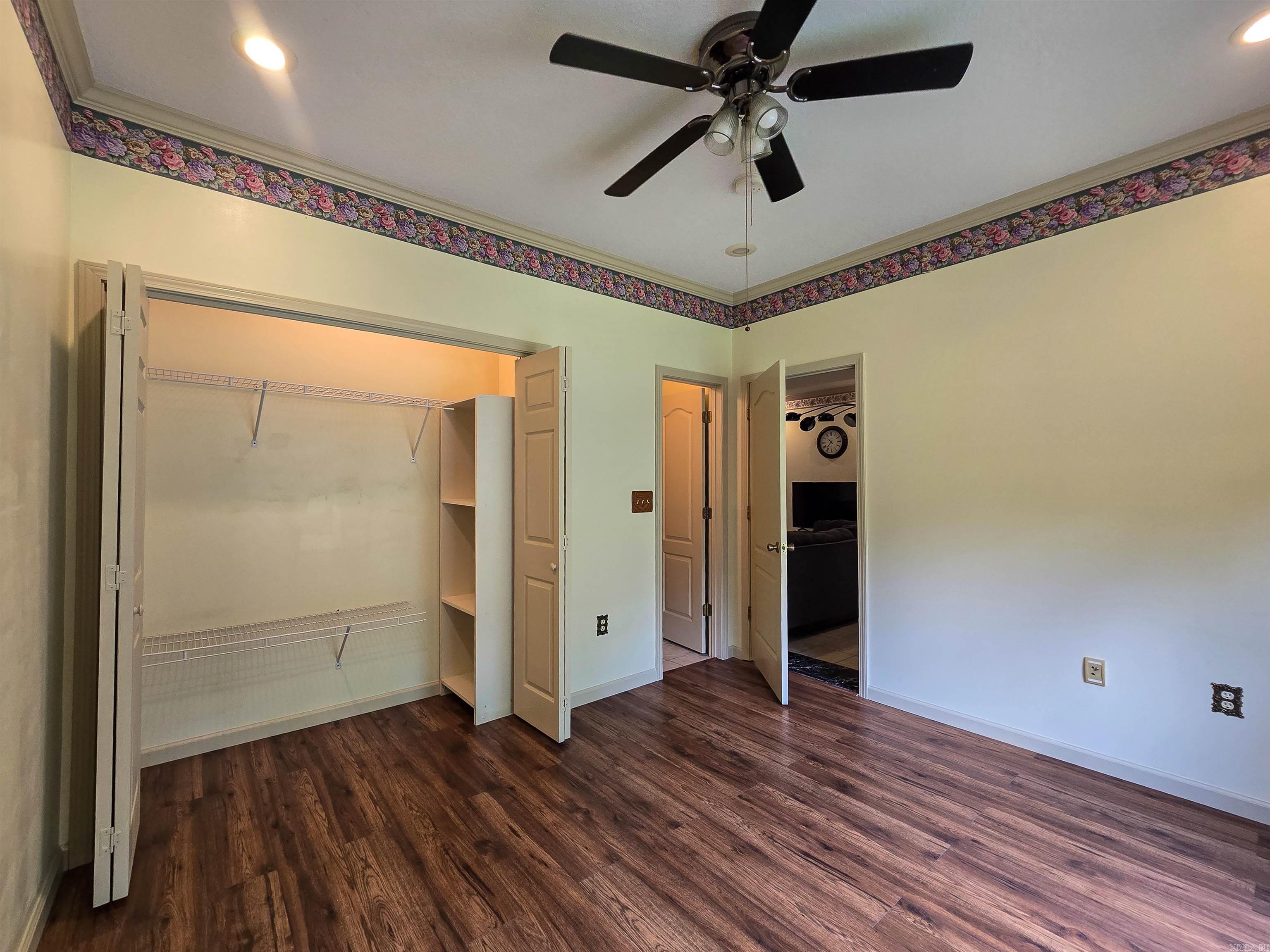 1920 Alex Drive Jonesboro, AR 72401