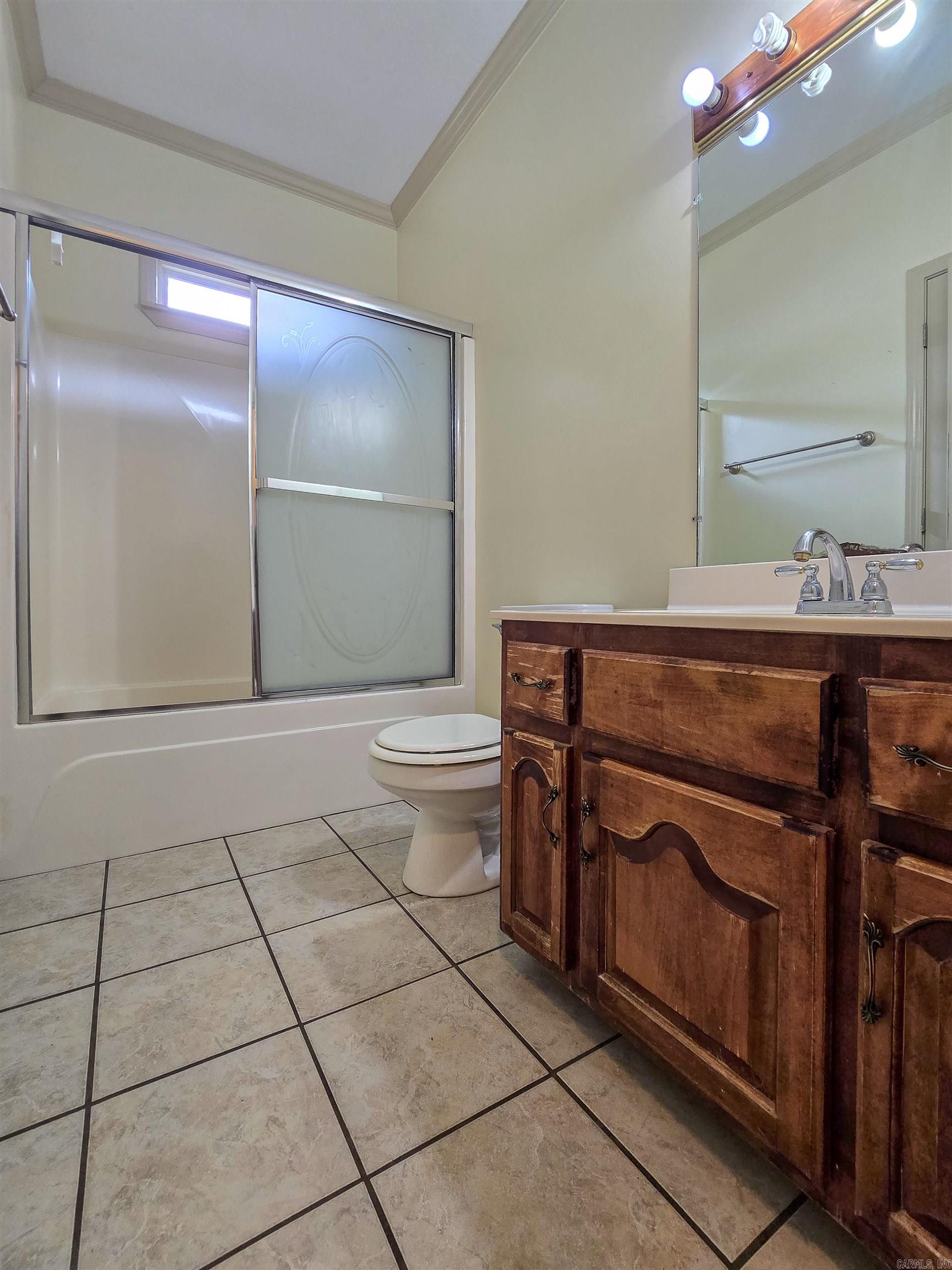 1920 Alex Drive Jonesboro, AR 72401