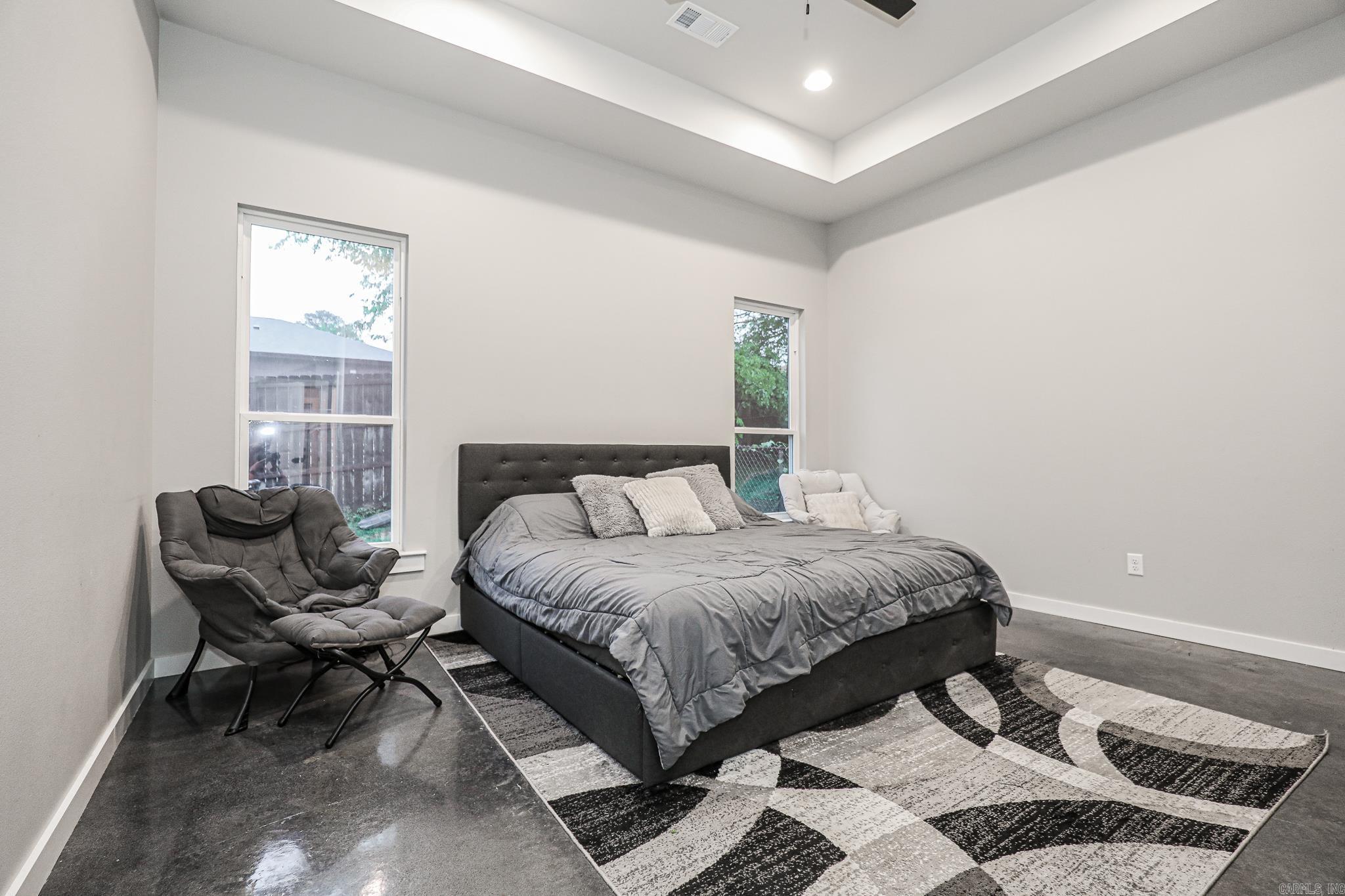 801 N Main St.  Benton, AR