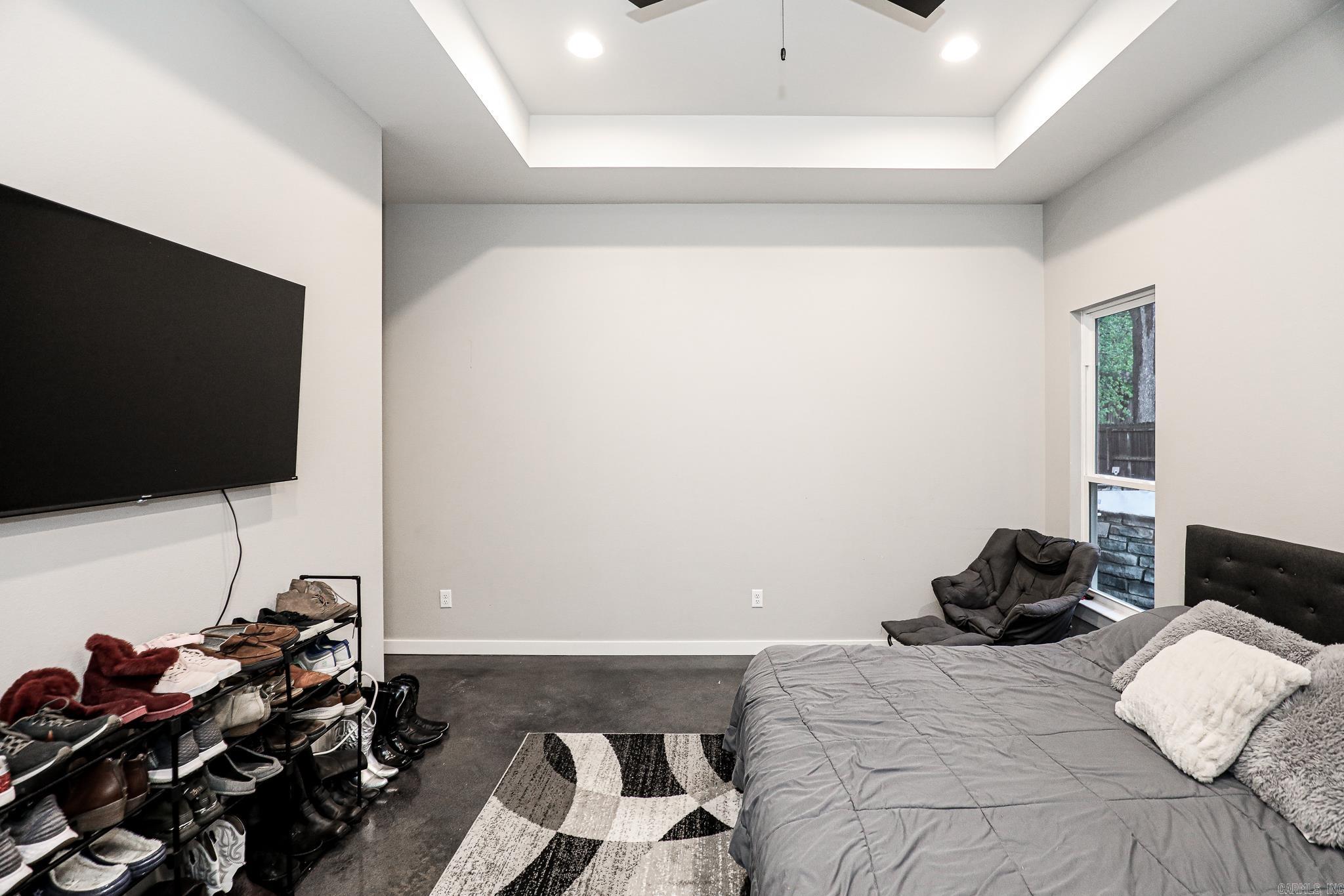 801 N Main St.  Benton, AR