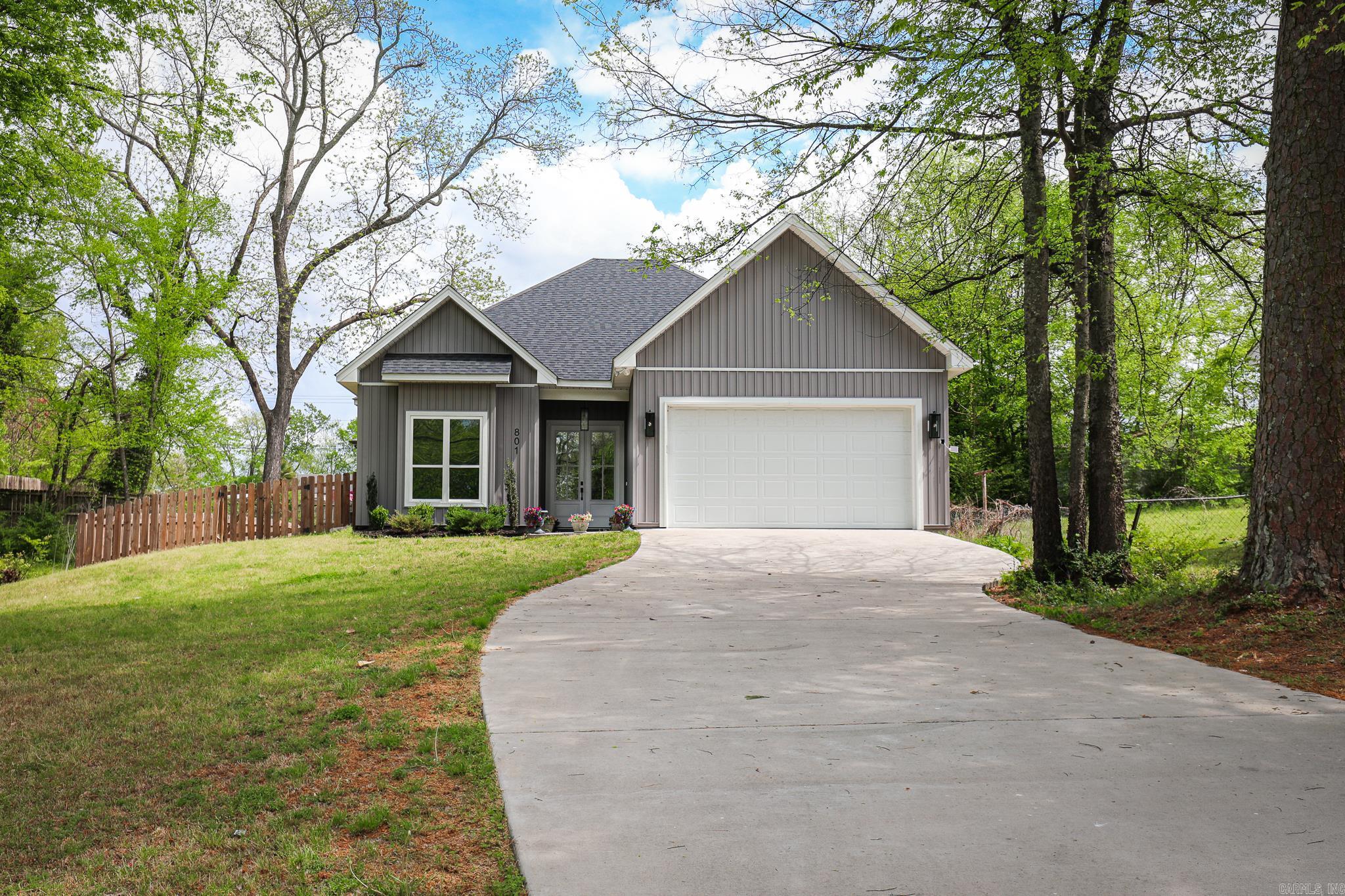 801 N Main St.  Benton, AR