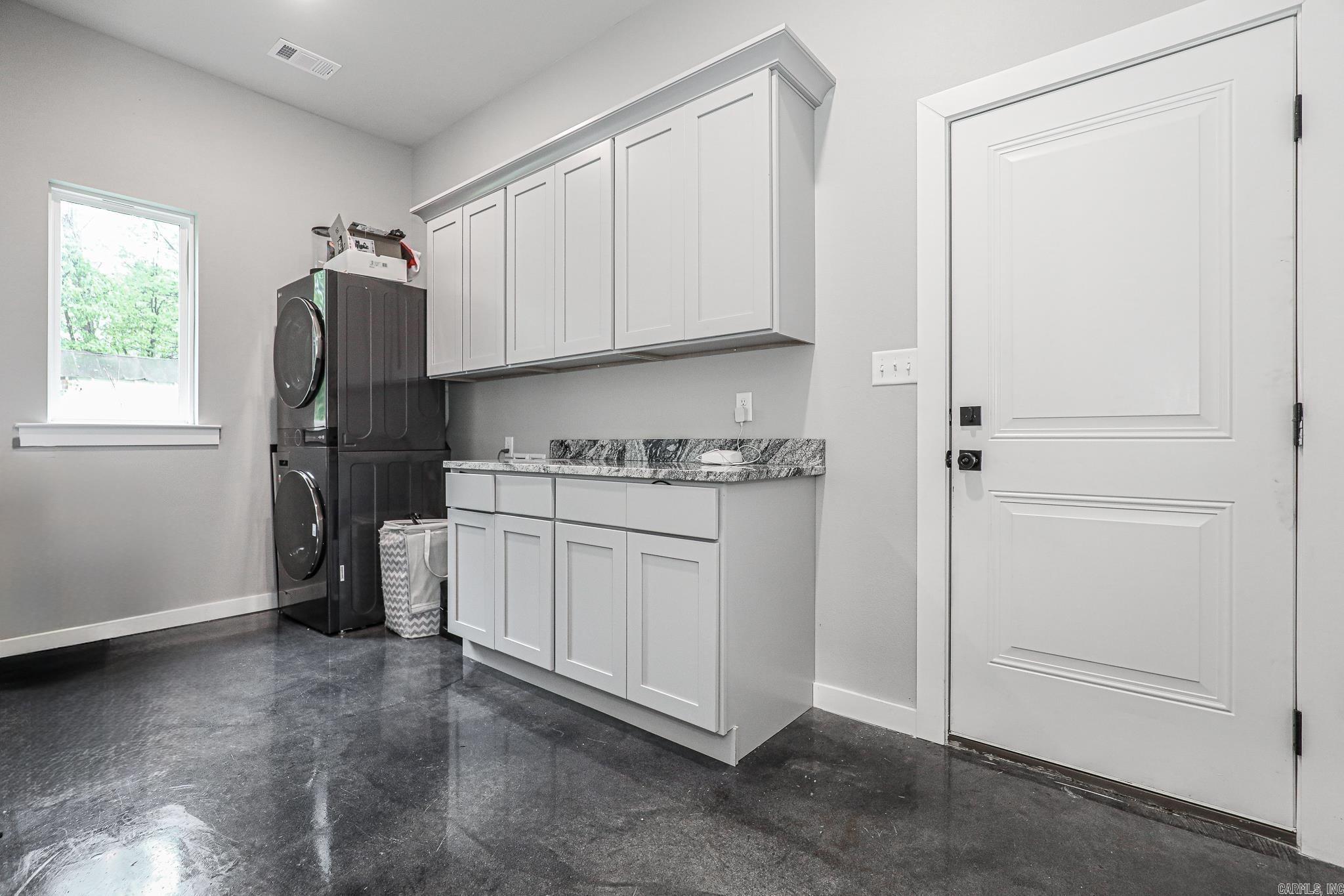 801 N Main St.  Benton, AR