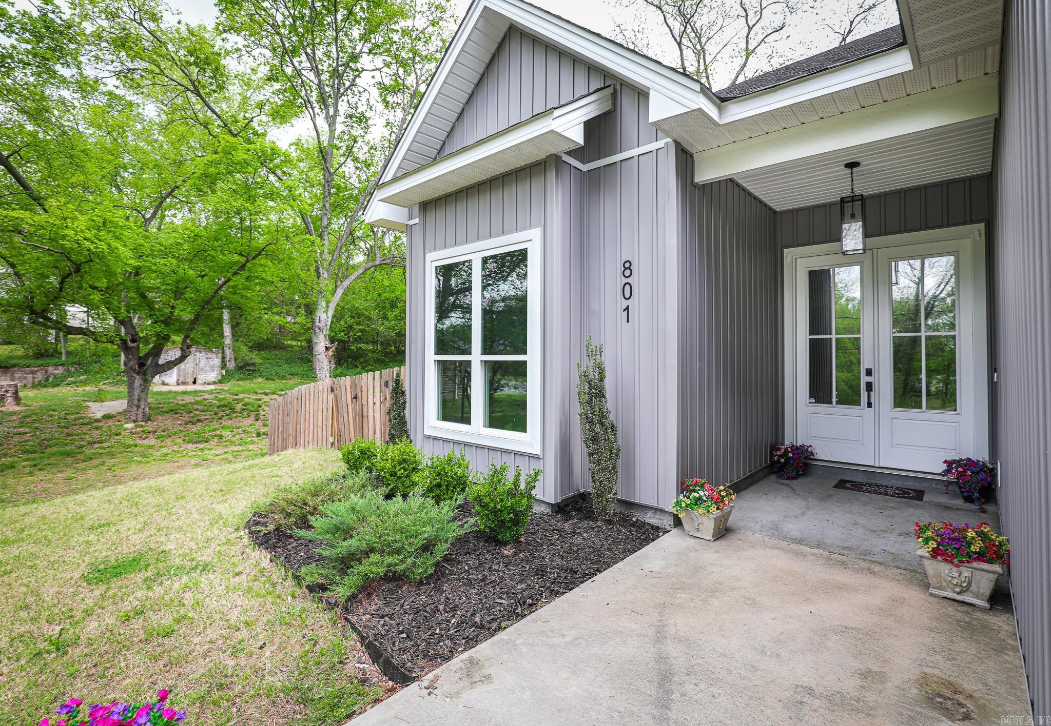 801 N Main St.  Benton, AR