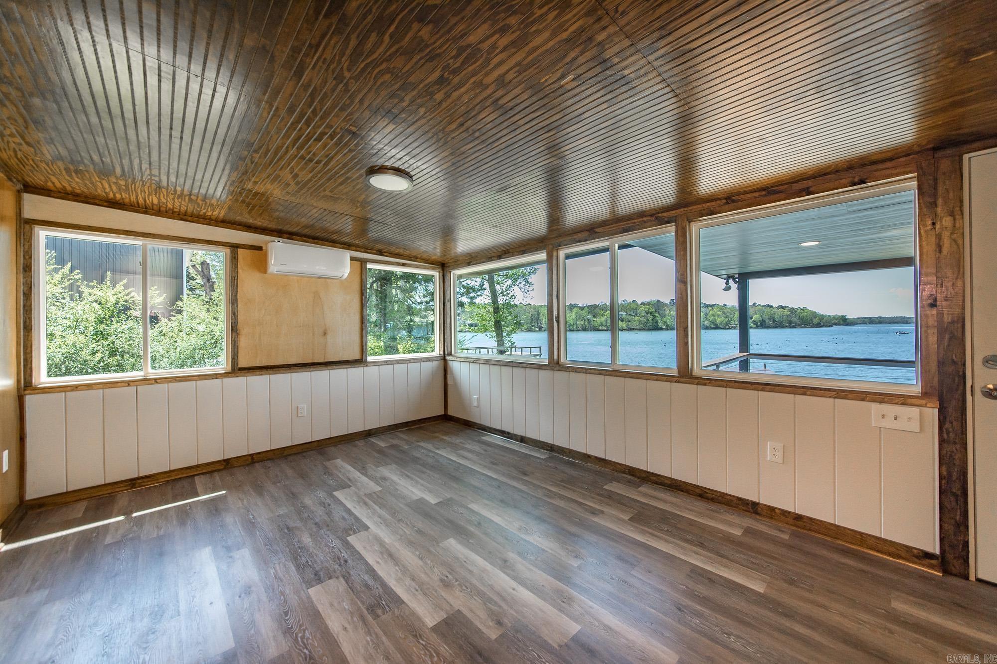 207 Old 216 Spur  Perryville, AR